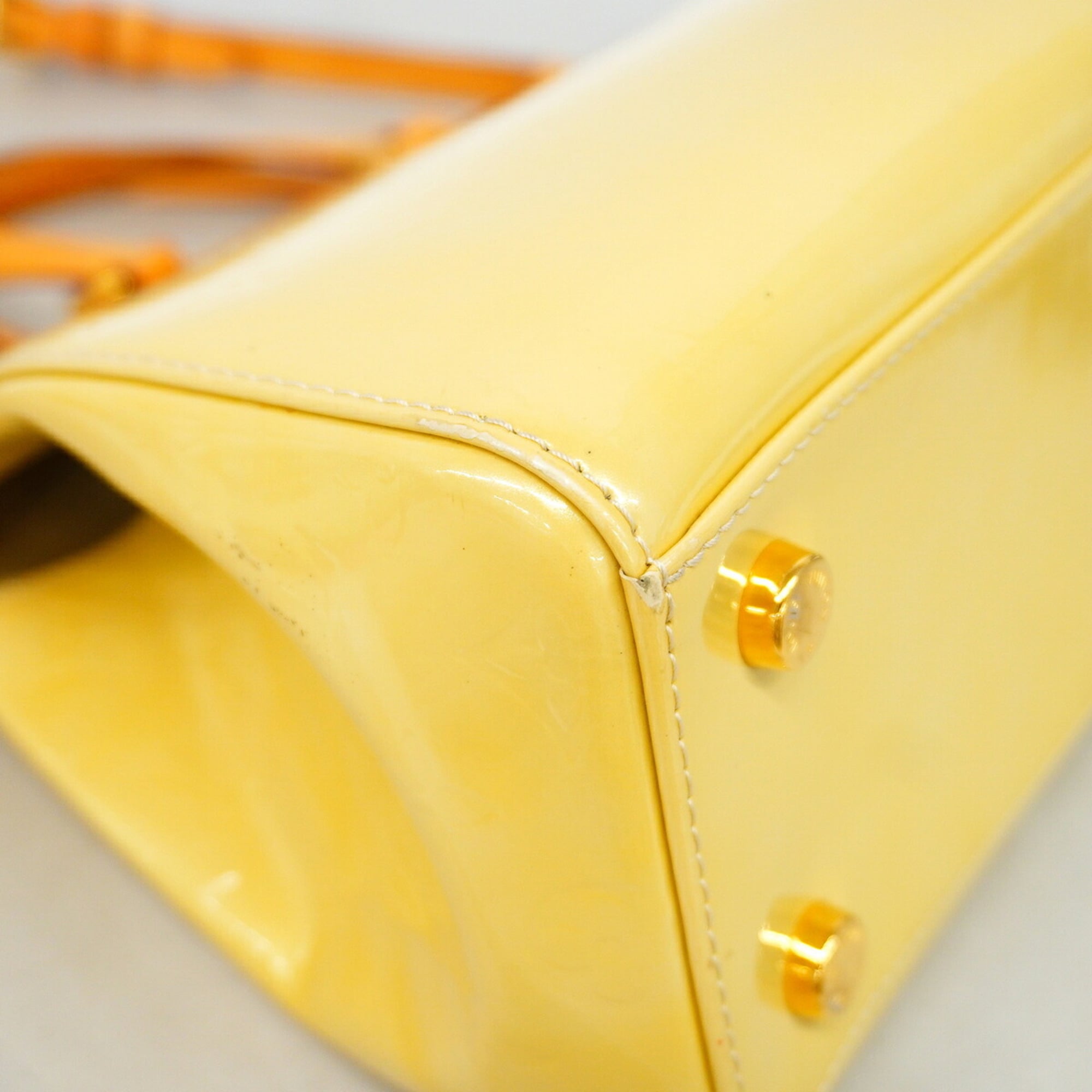 Louis Vuitton Blanc Corail Handbag (Pre-Owned)
