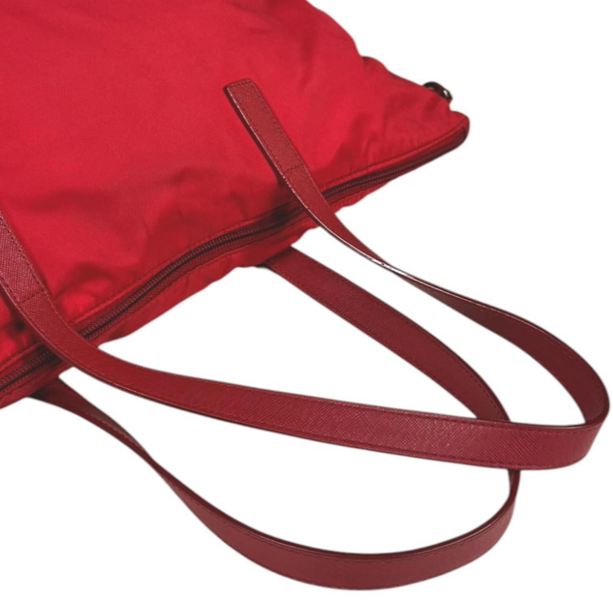 Prada Red Color Nylon Handbag Tote Bag (Pre-Owned)