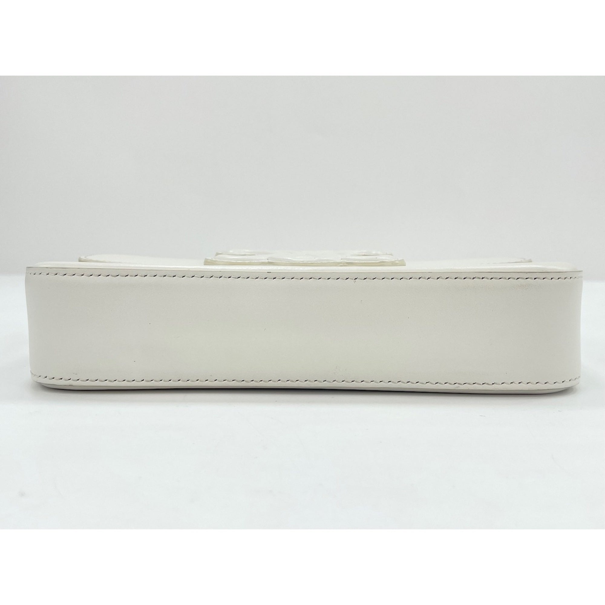 Celine White Shoulder Bag (Pre-Owned)