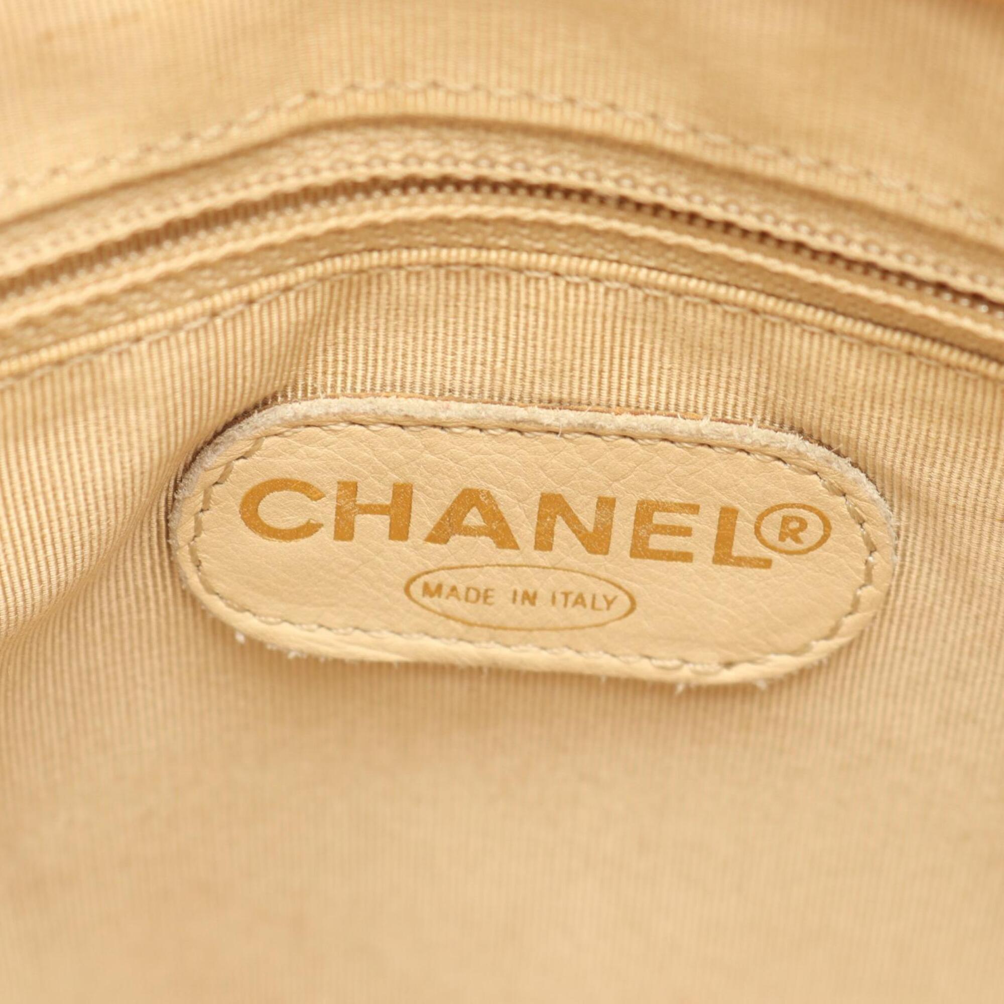 Chanel Beige Grained Calfskin Handbag (Pre-Owned)