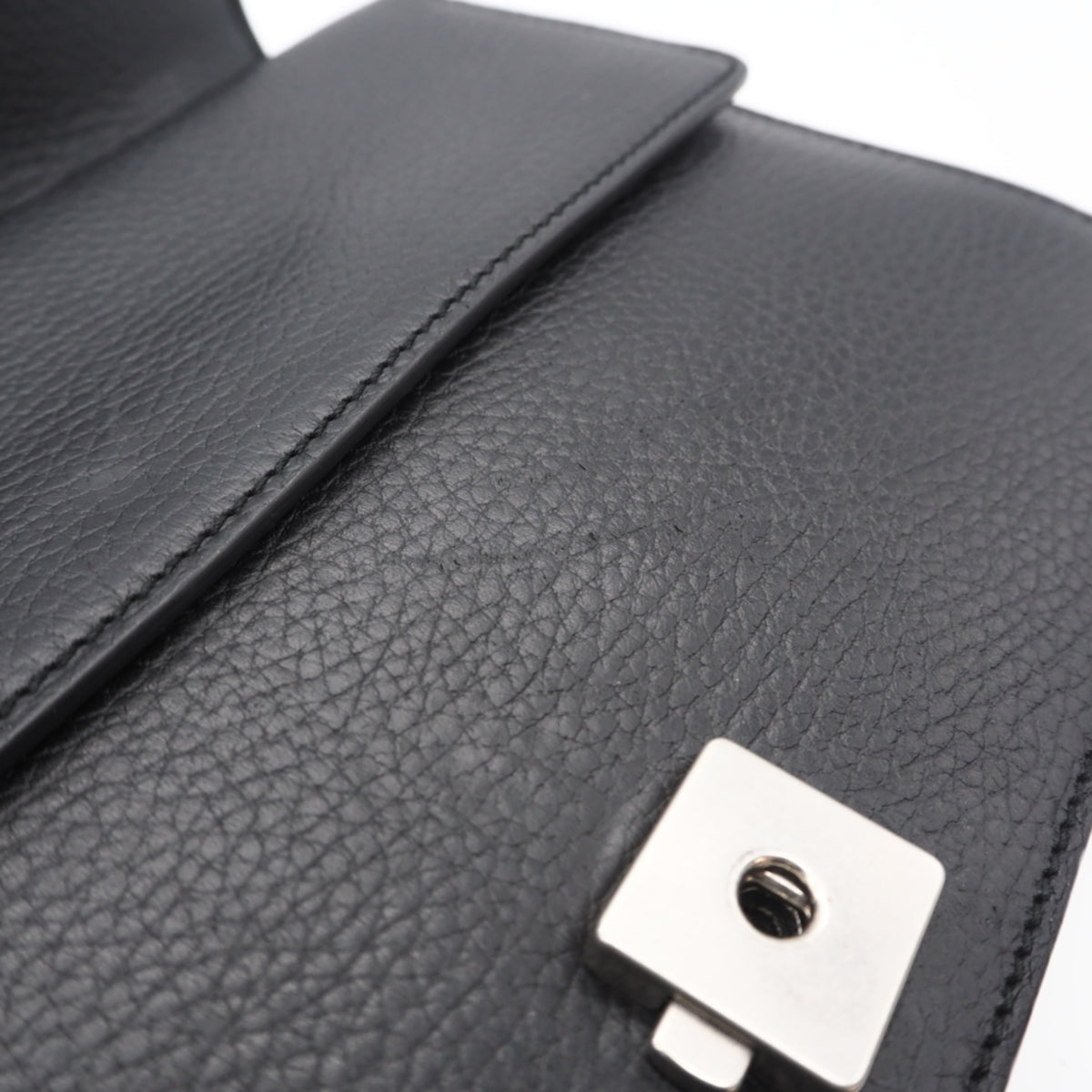 Gucci Black Leather Shoulder Bag (Pre-Owned)