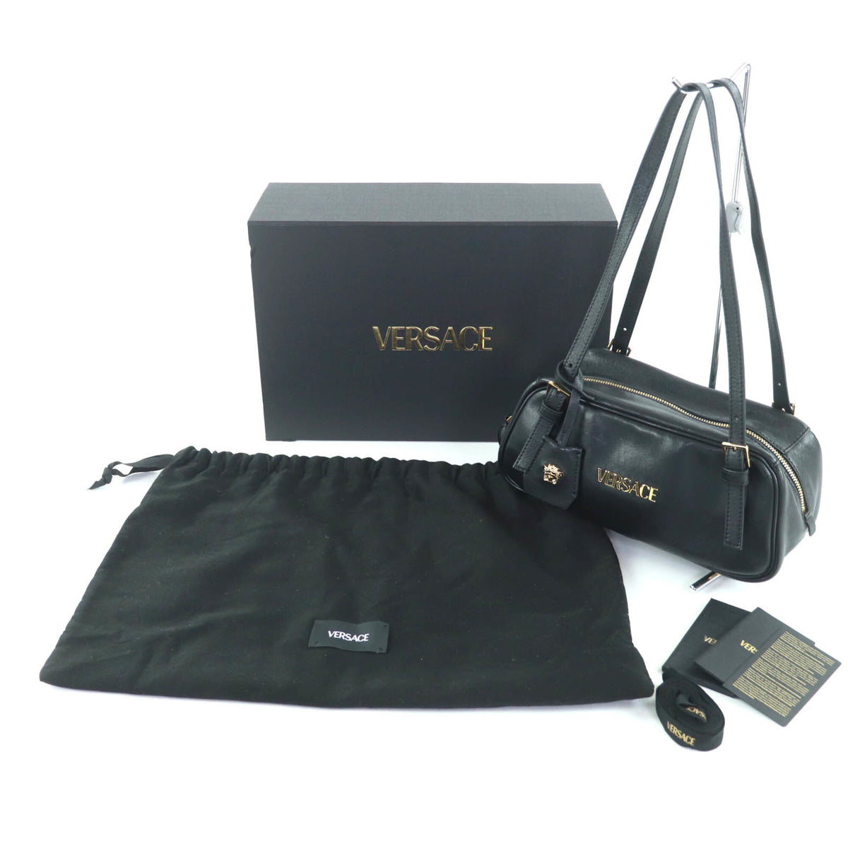 Versace Black Leather Handbag (Pre-Owned)