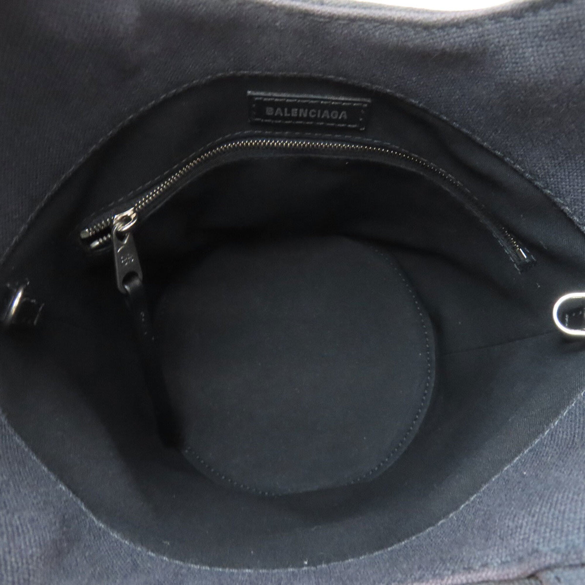 Balenciaga Black Canvas Handbag (Pre-Owned)