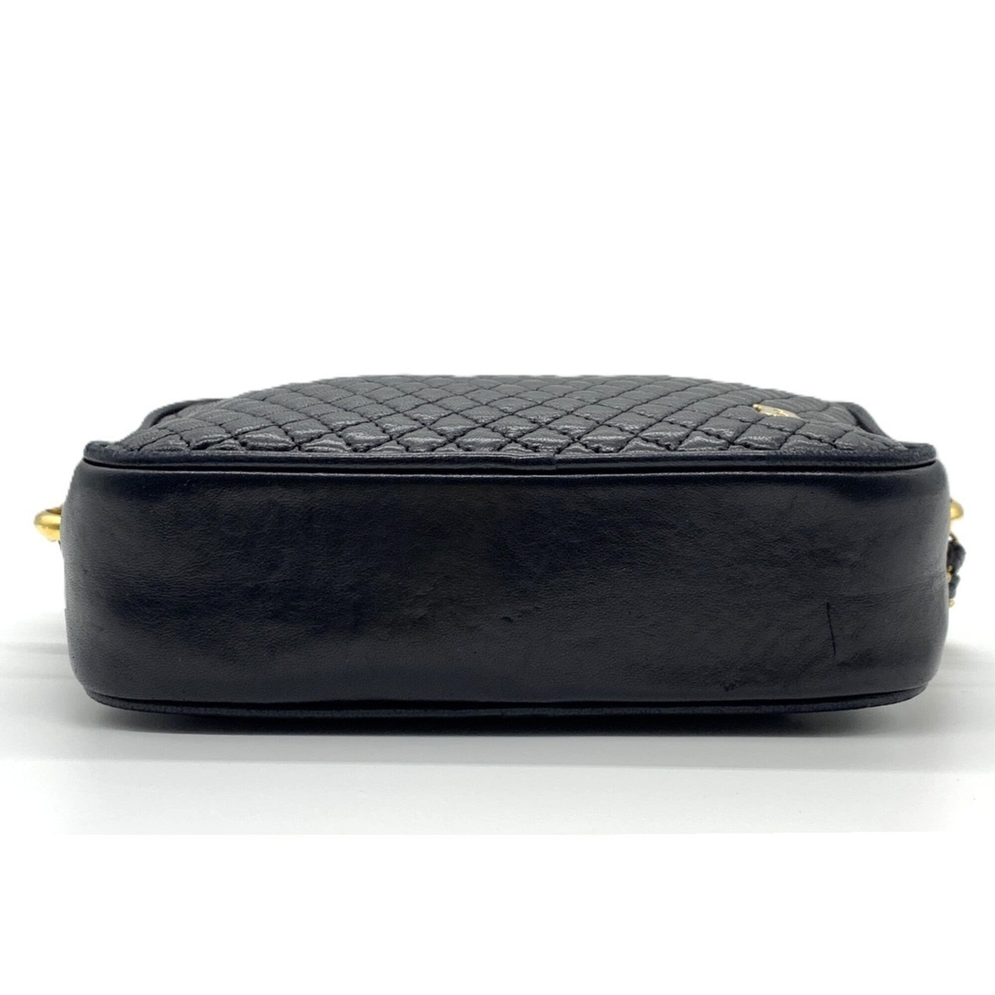 Bally Black Leather Shoulder Bag (Pre-Owned)