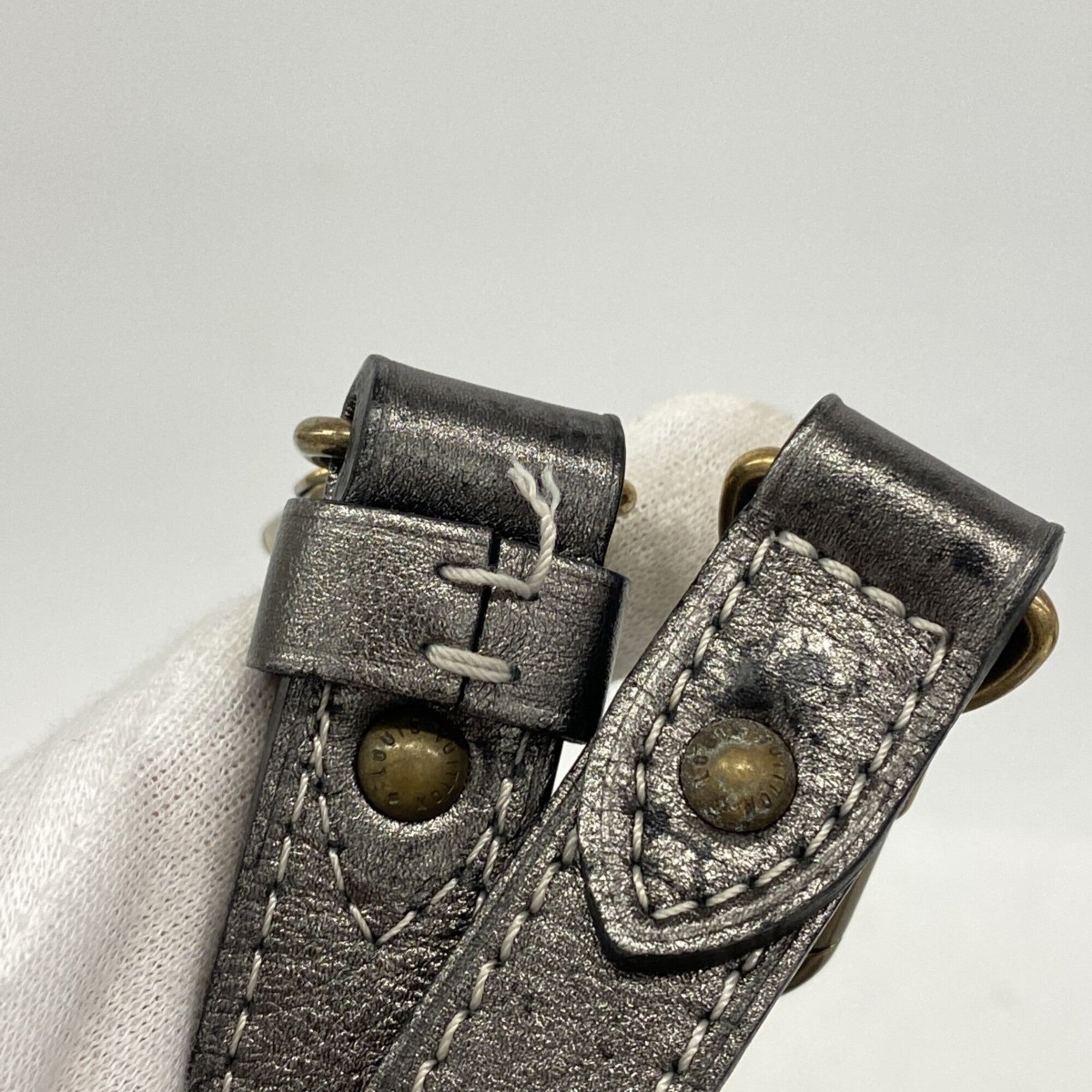 Louis Vuitton Platine Handbag (Pre-Owned)