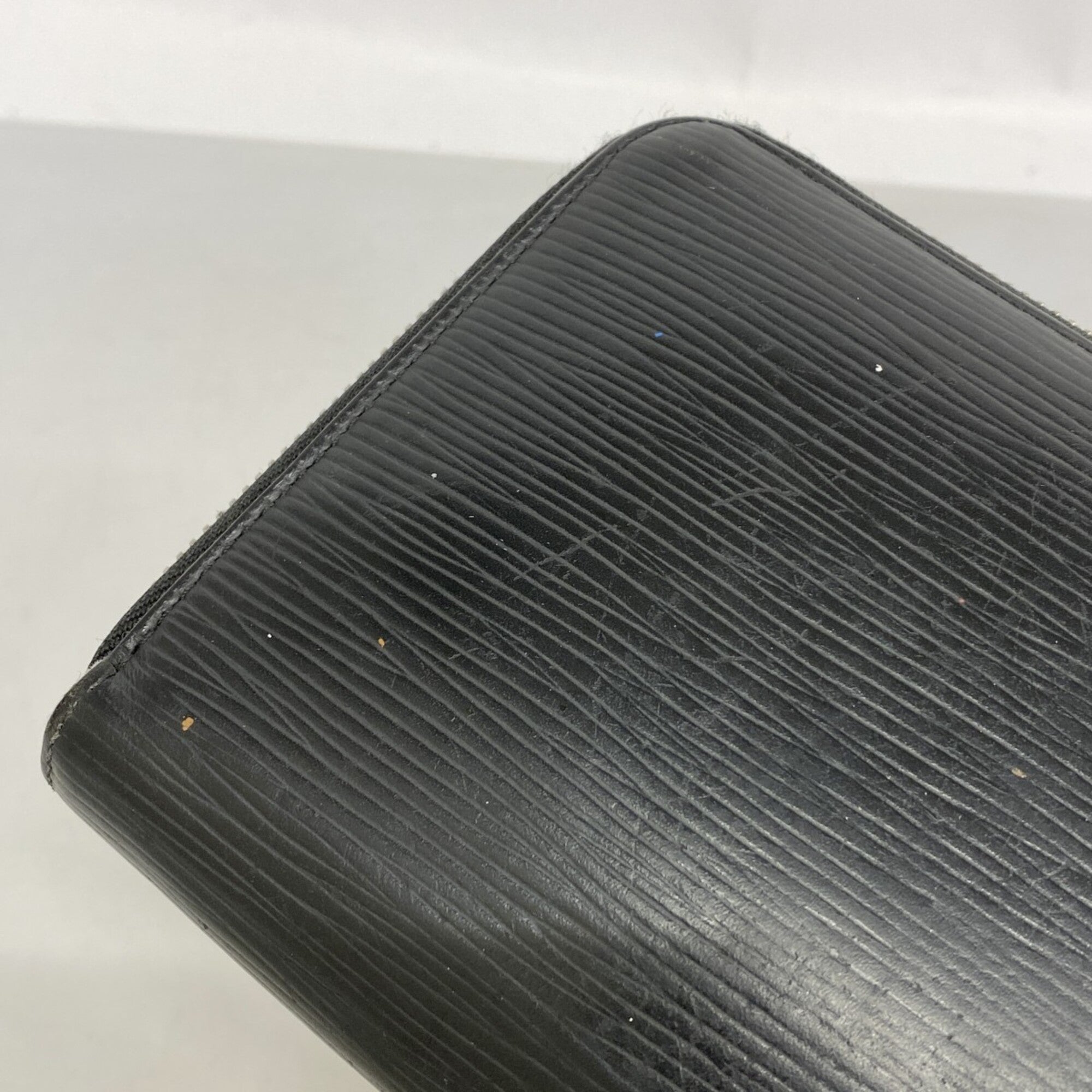 Louis Vuitton Noir Long Wallet (Bi-Fold) (Pre-Owned)