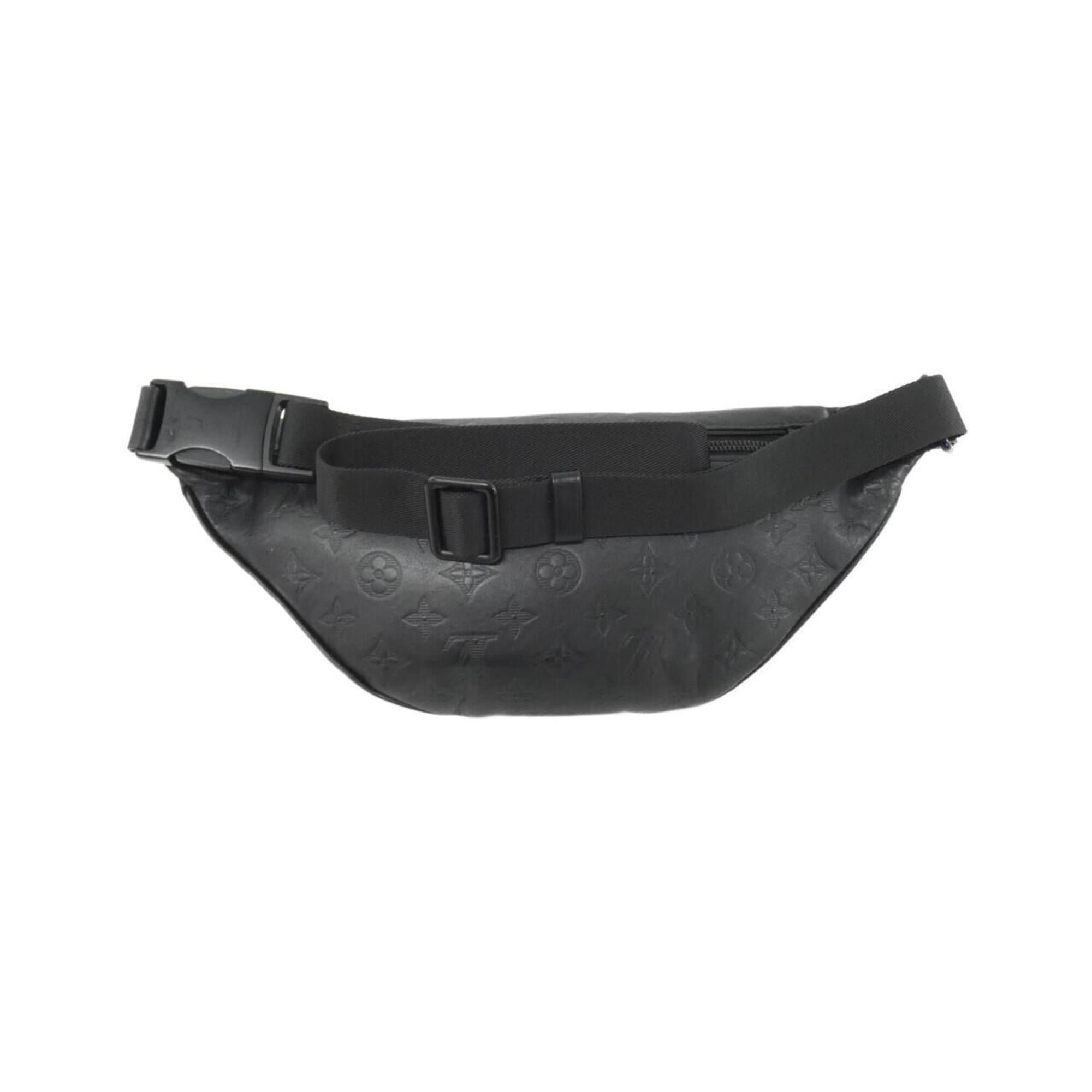 Louis Vuitton Black Leather Shoulder Bag (Pre-Owned)
