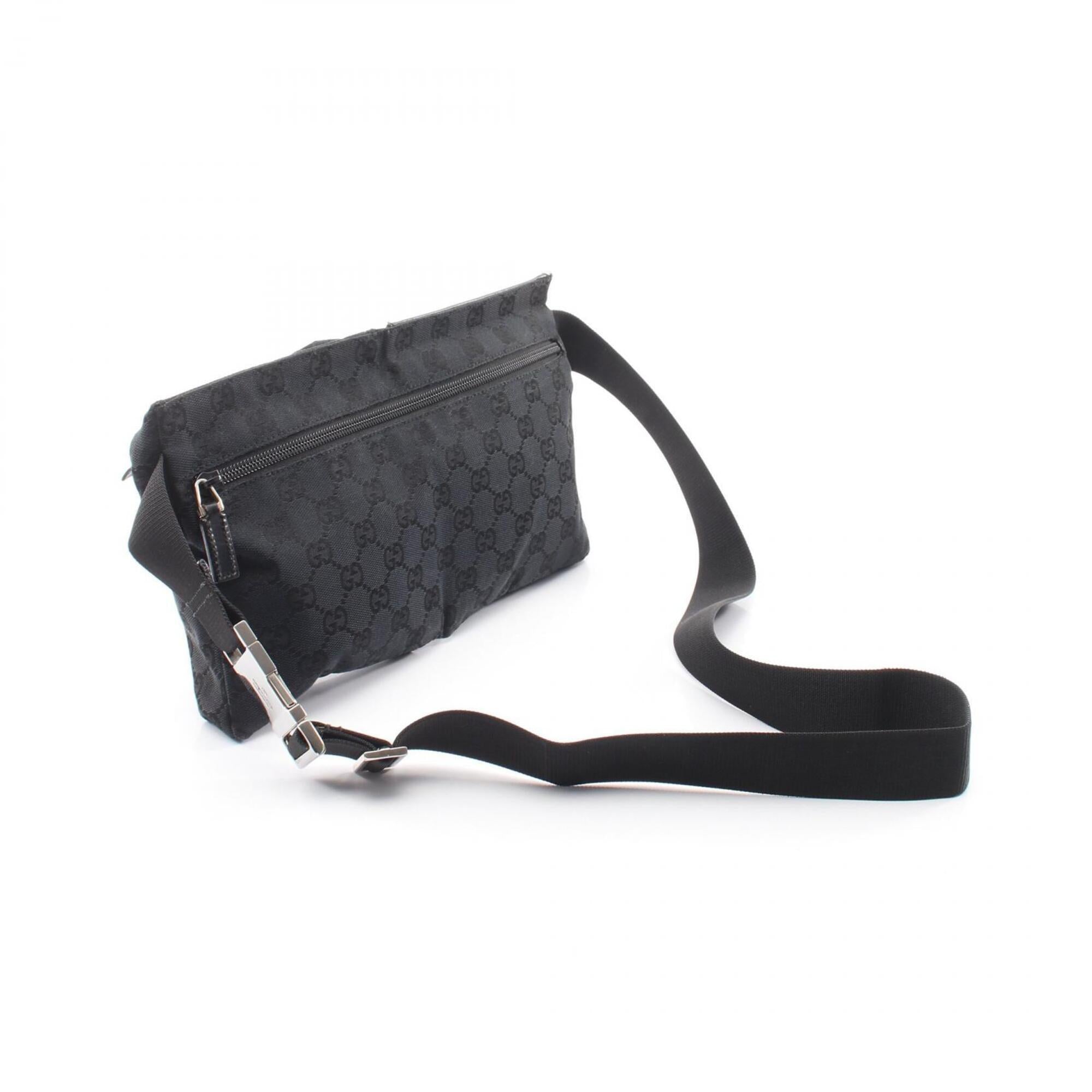Gucci Black Canvas Leather Fanny Pack Handbag (Pre-Owned)