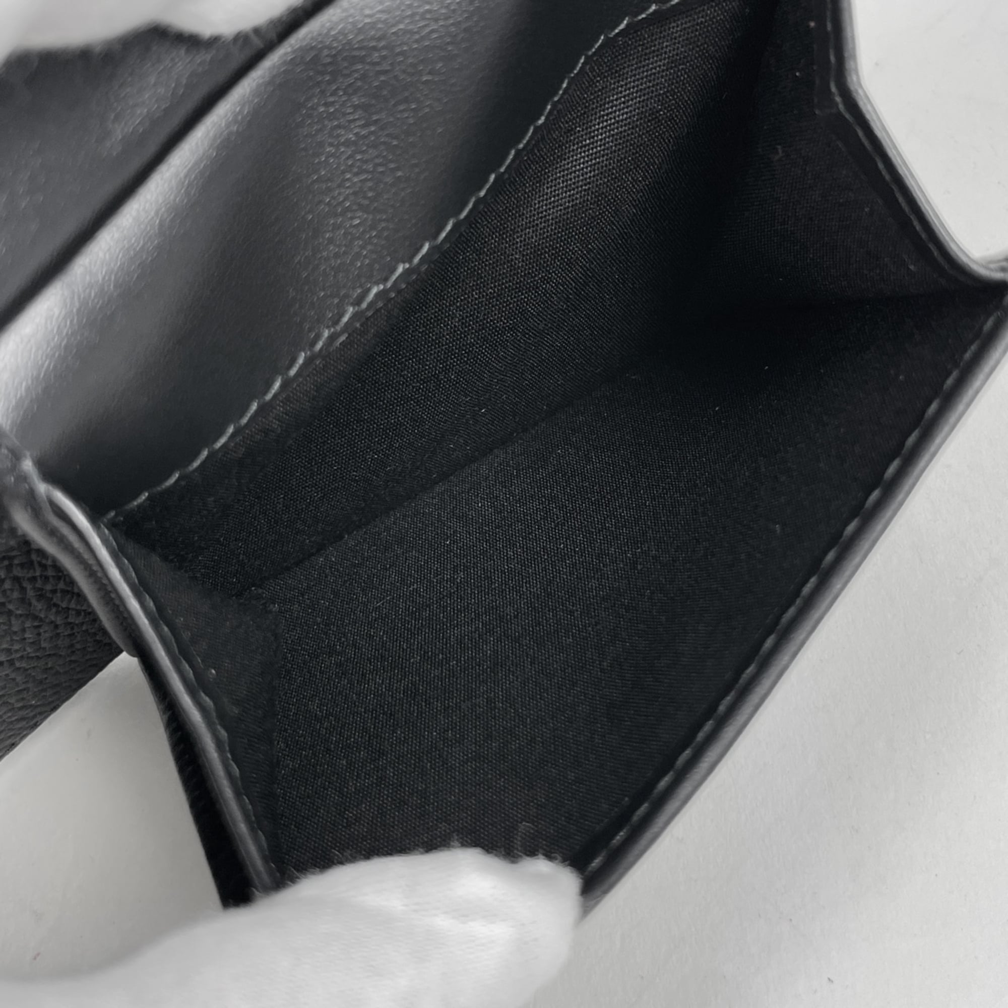 Christian Dior Black Leather Wallet (Bi-Fold) (Pre-Owned)