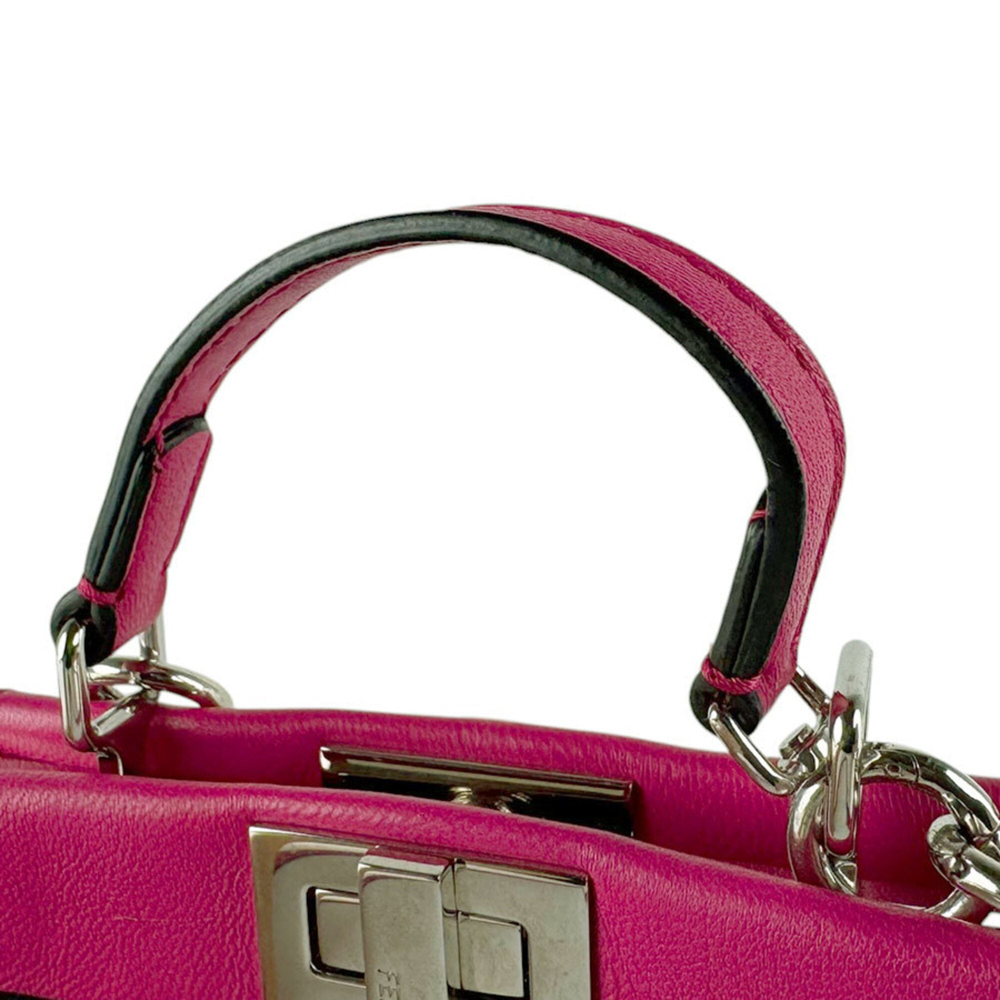 Fendi Pink Leather Shoulder Bag (Pre-Owned)