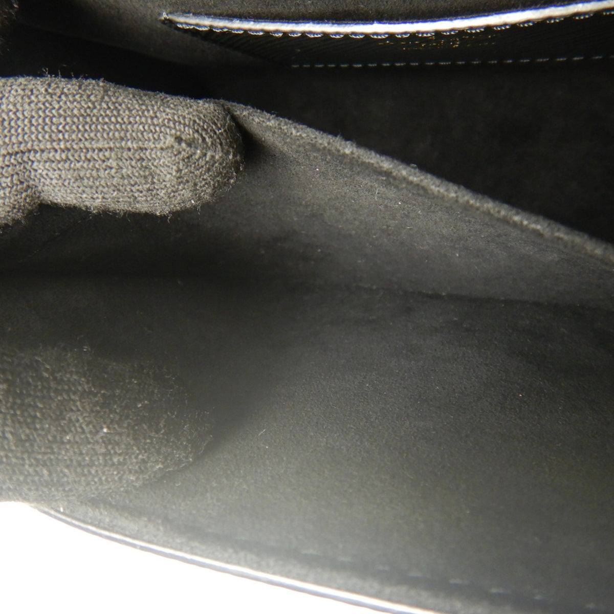 Louis Vuitton Noir Epi Leather Shoulder Bag (Pre-Owned)