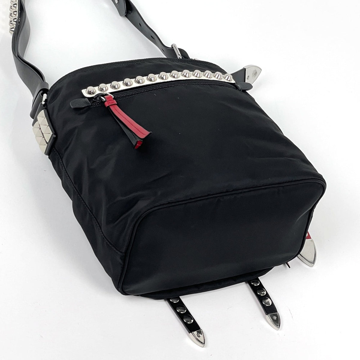 Prada Black Nylon Shoulder Bag (Pre-Owned)