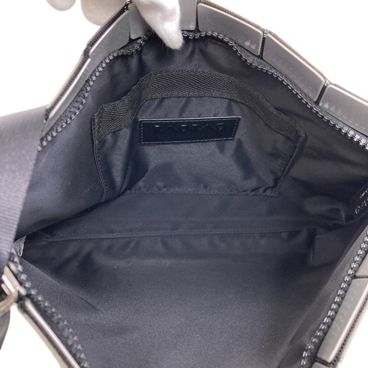 Issey Miyake Silver Pvc Shoulder Bag (Pre-Owned)