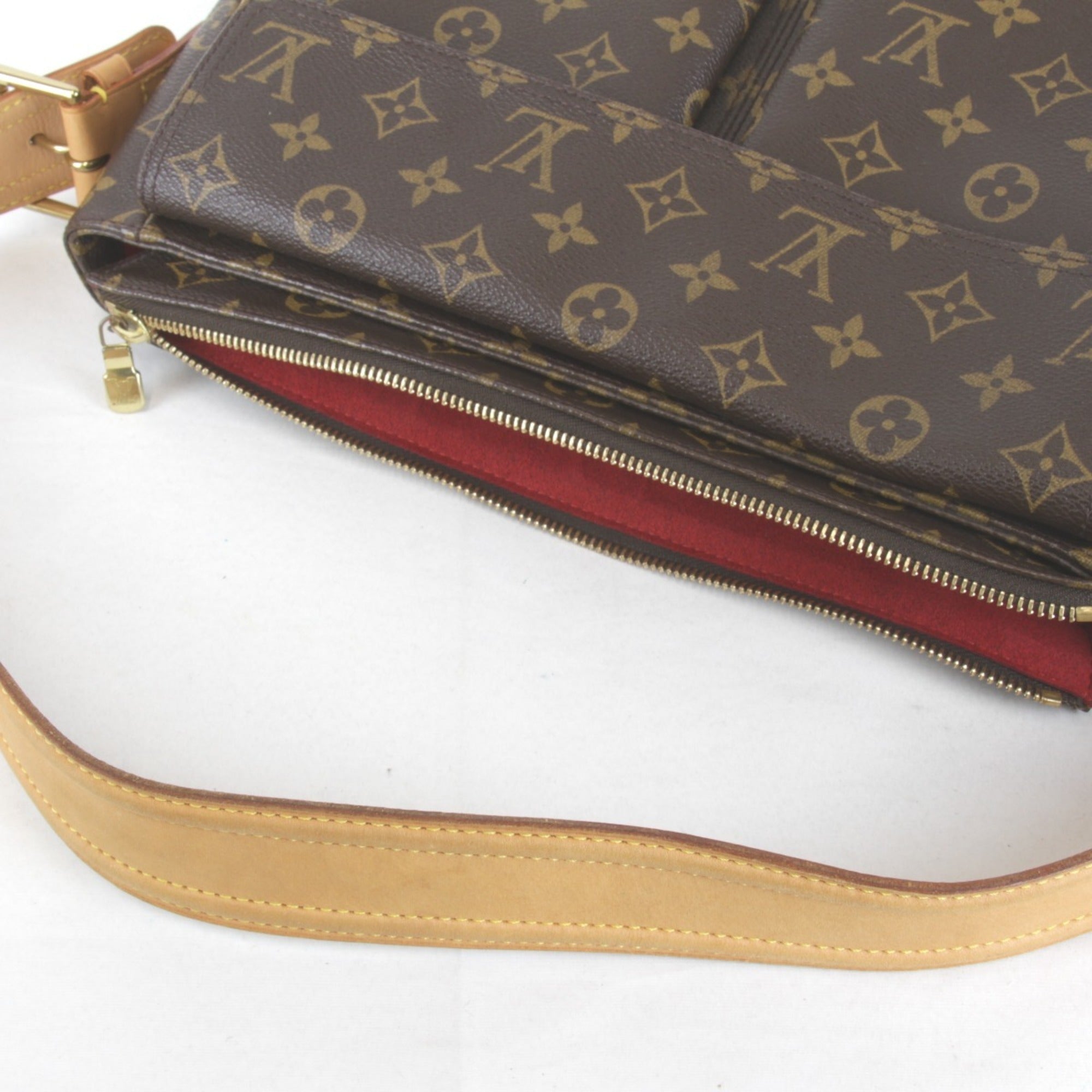 Louis Vuitton Monogram Brown Monogram Shoulder Bag (Pre-Owned)
