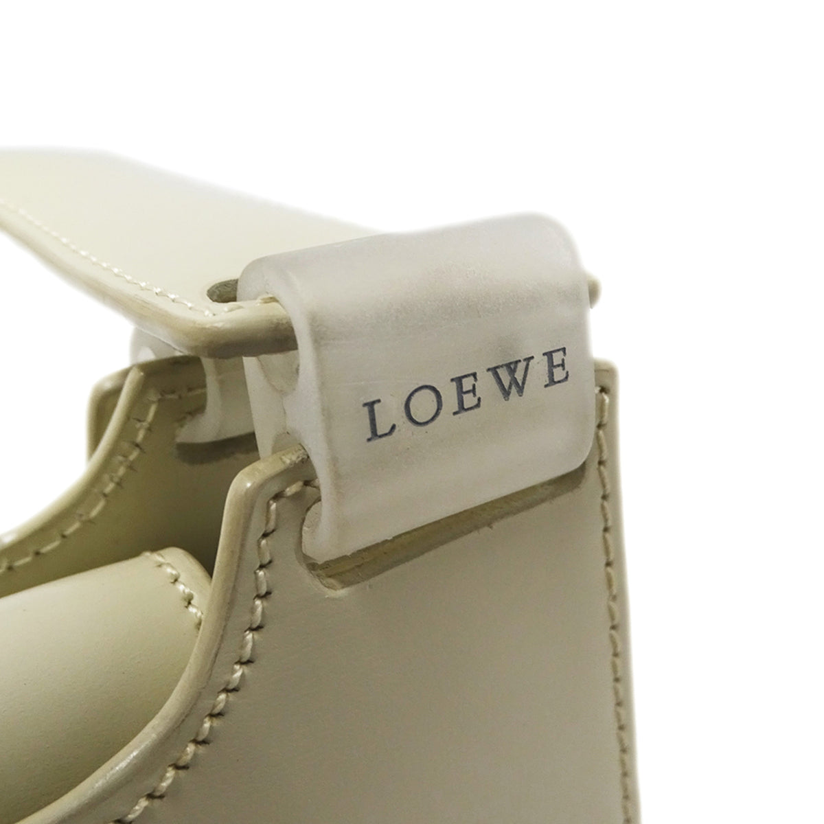 Loewe Beige Suede Leather Handbag (Pre-Owned)