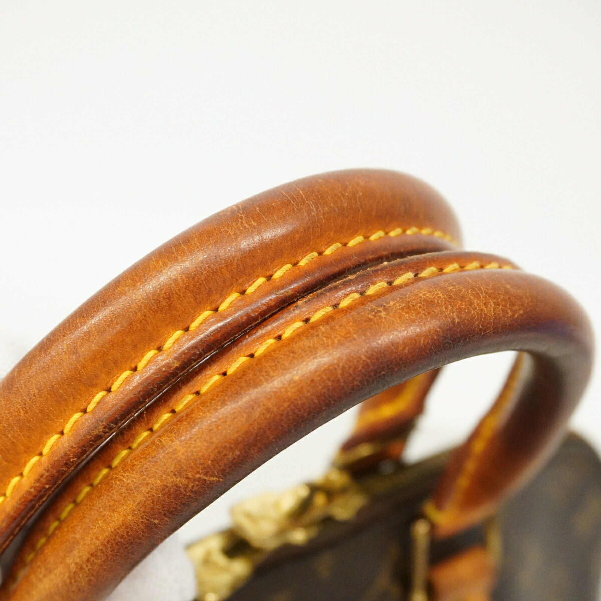 Louis Vuitton Brown Handbag (Pre-Owned)