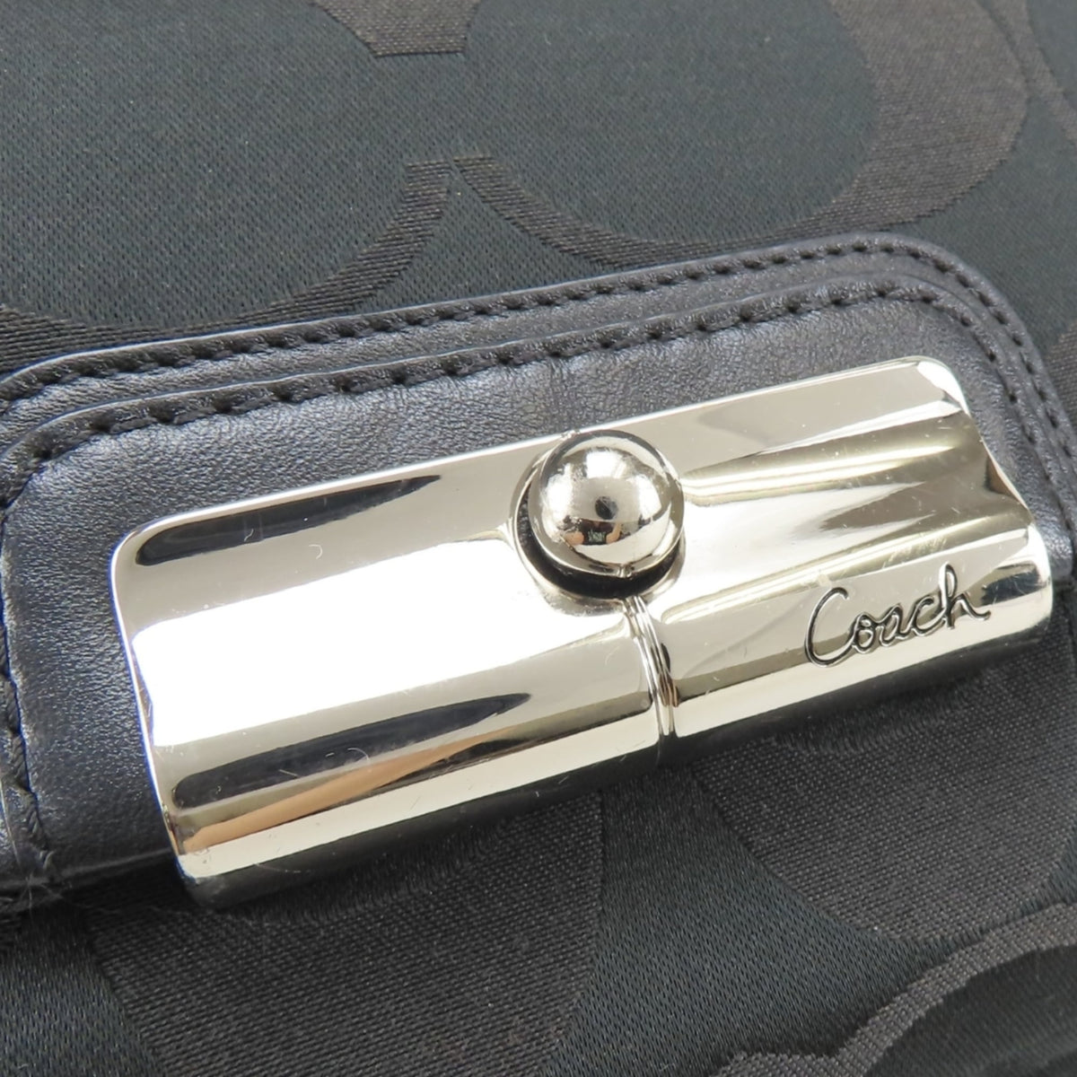 Coach Black Signature Line Shoulder Bag (Pre-Owned)