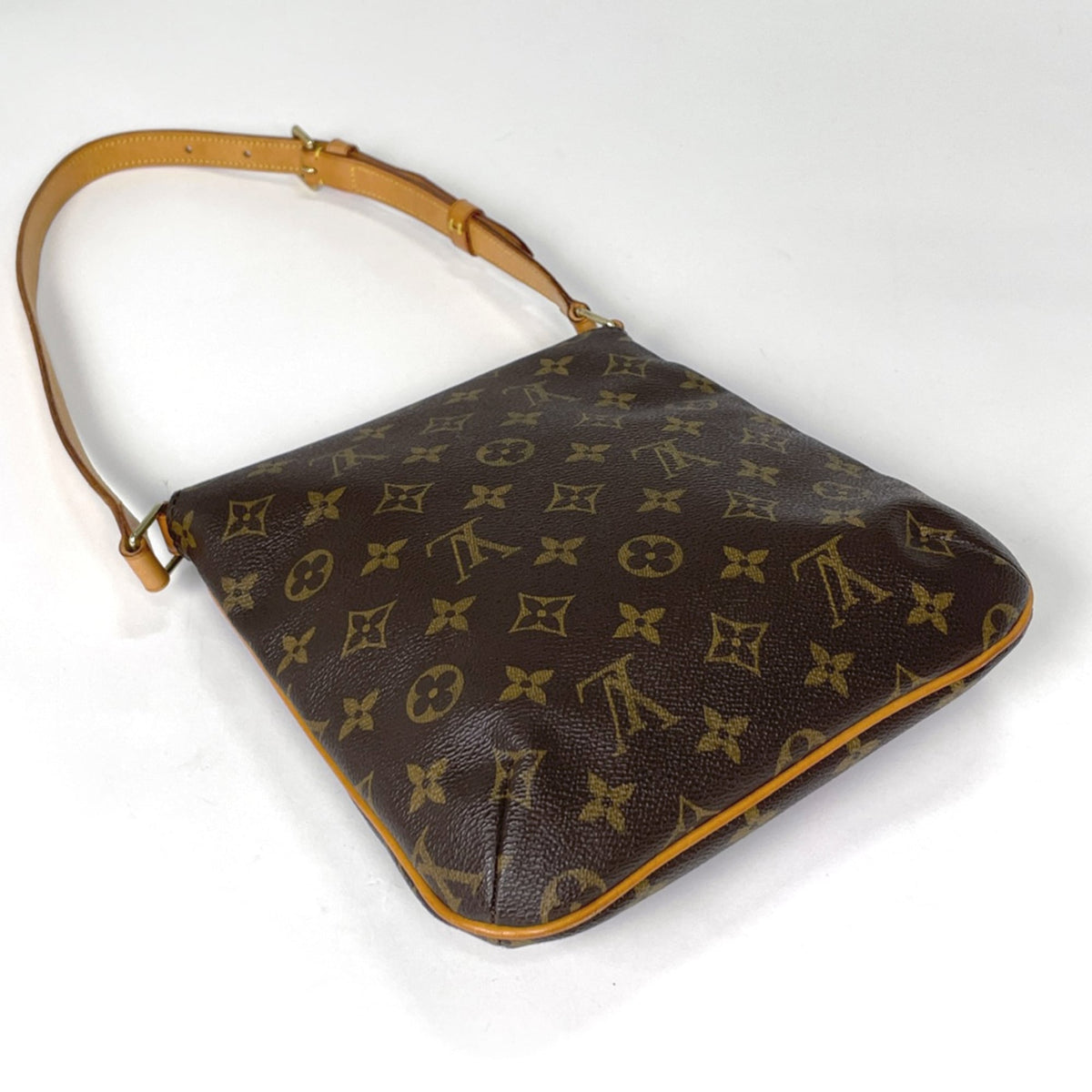 Louis Vuitton Monogram Brown Monogram Shoulder Bag (Pre-Owned)