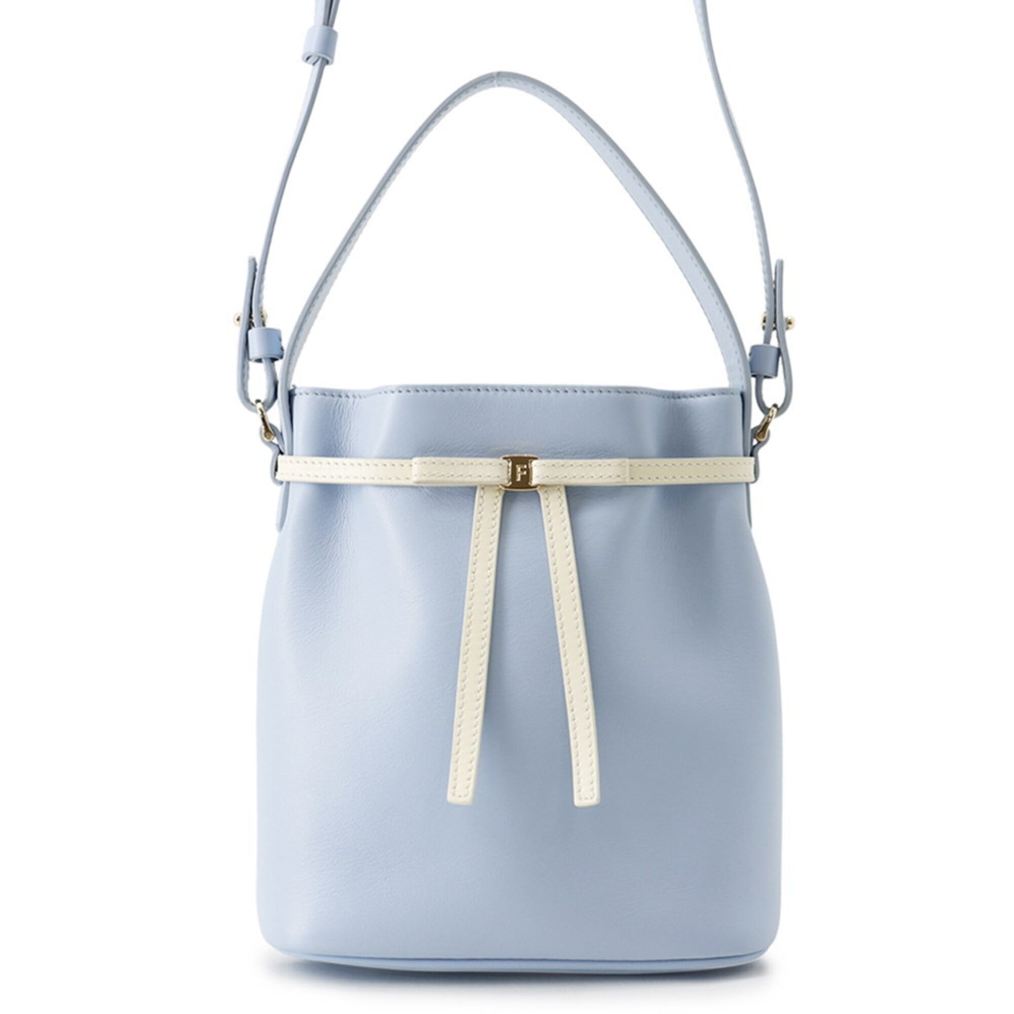 Salvatore Ferragamo Ivory Sky Blue Leather Handbag (Pre-Owned)