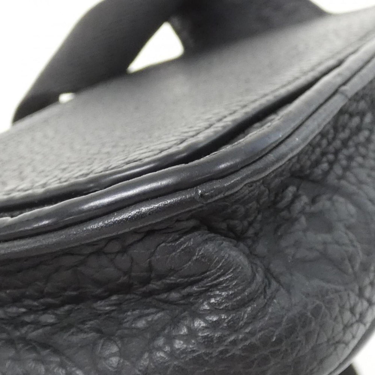 Louis Vuitton Black Monogram Leather Handbag (Pre-Owned)