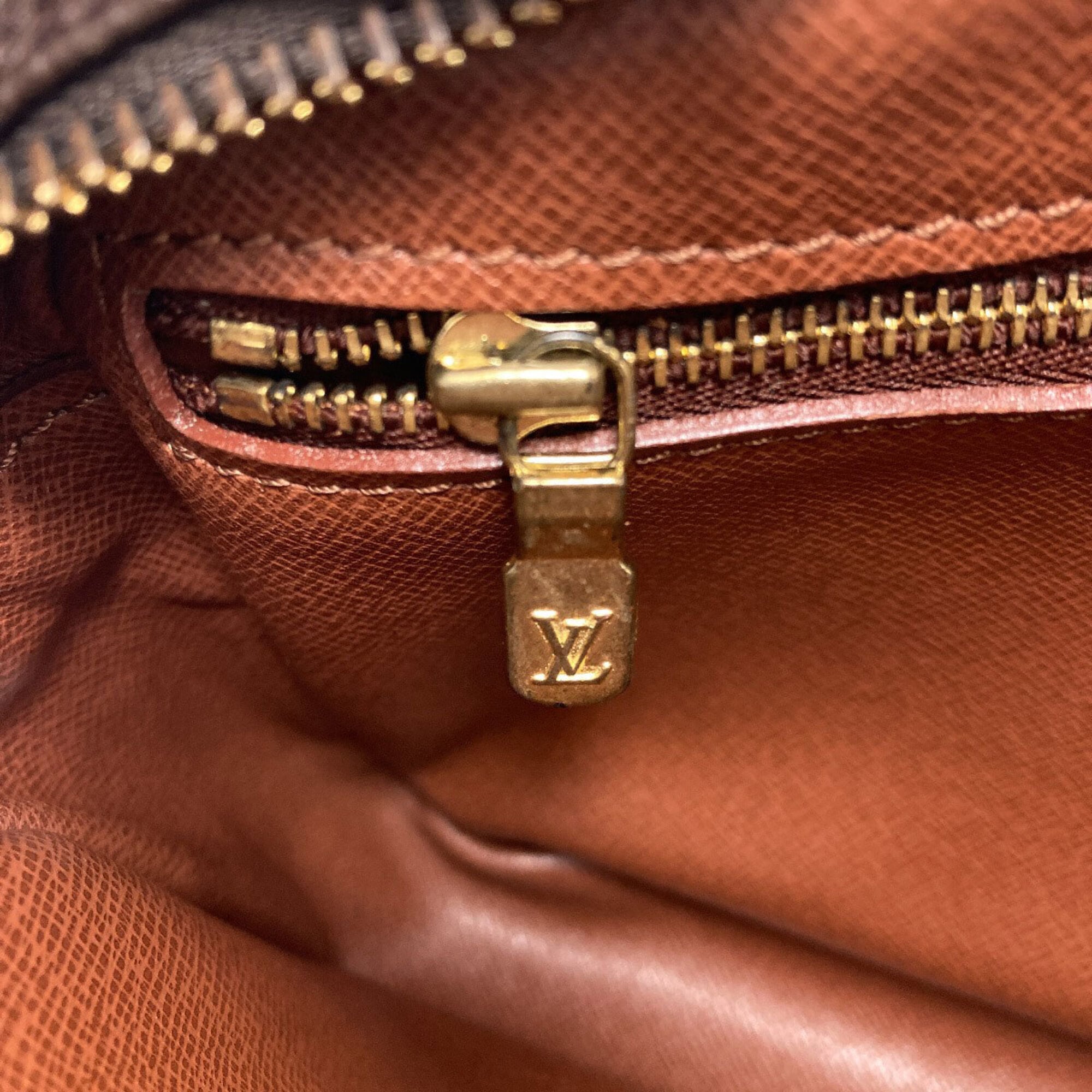 Louis Vuitton Monogram Monogram Monogram Shoulder Bag (Pre-Owned)