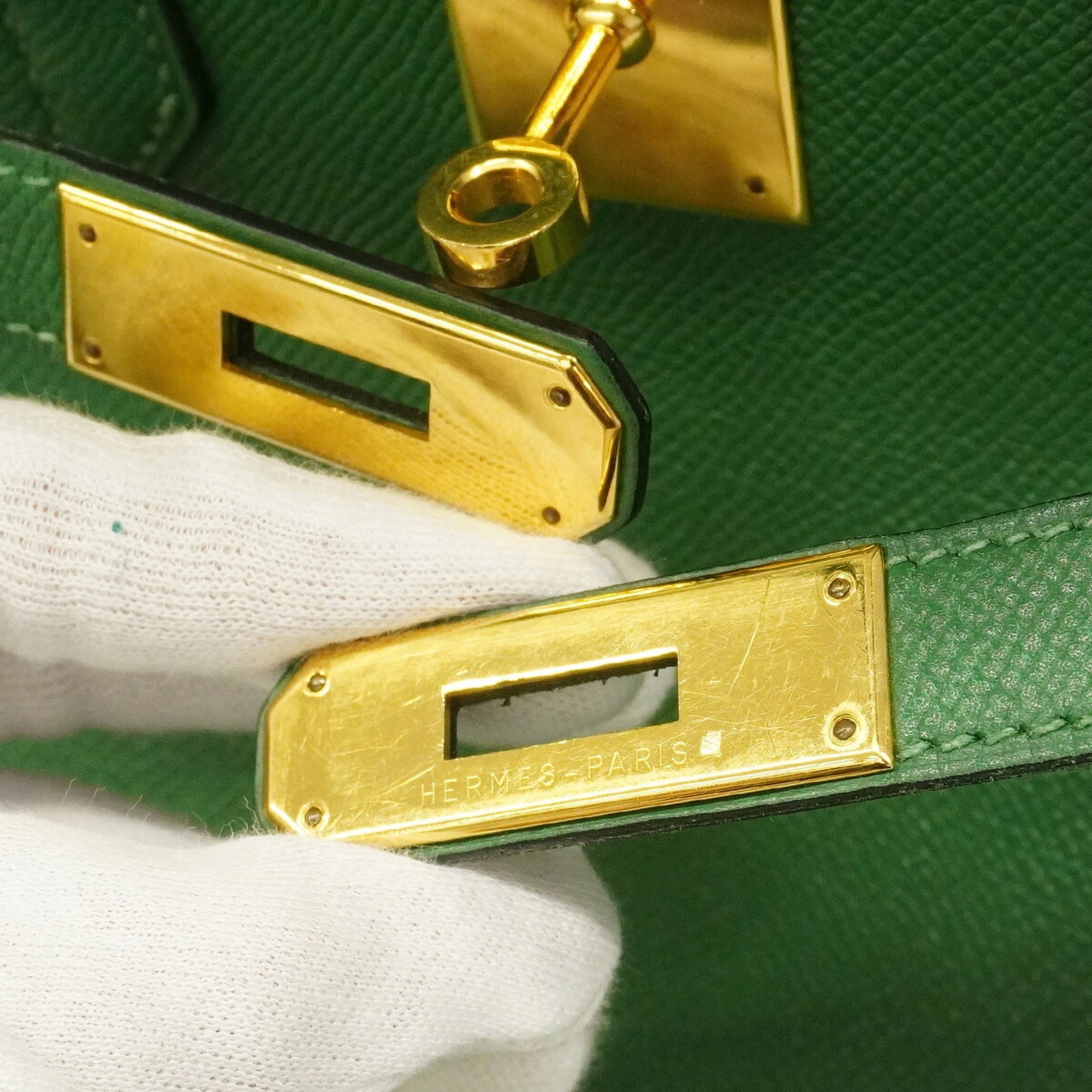 Hermes Green Courchevel Leather Handbag (Pre-Owned)