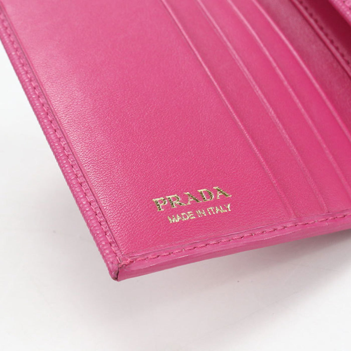 Prada Pink Leather Wallet (Tri-Fold) (Pre-Owned)