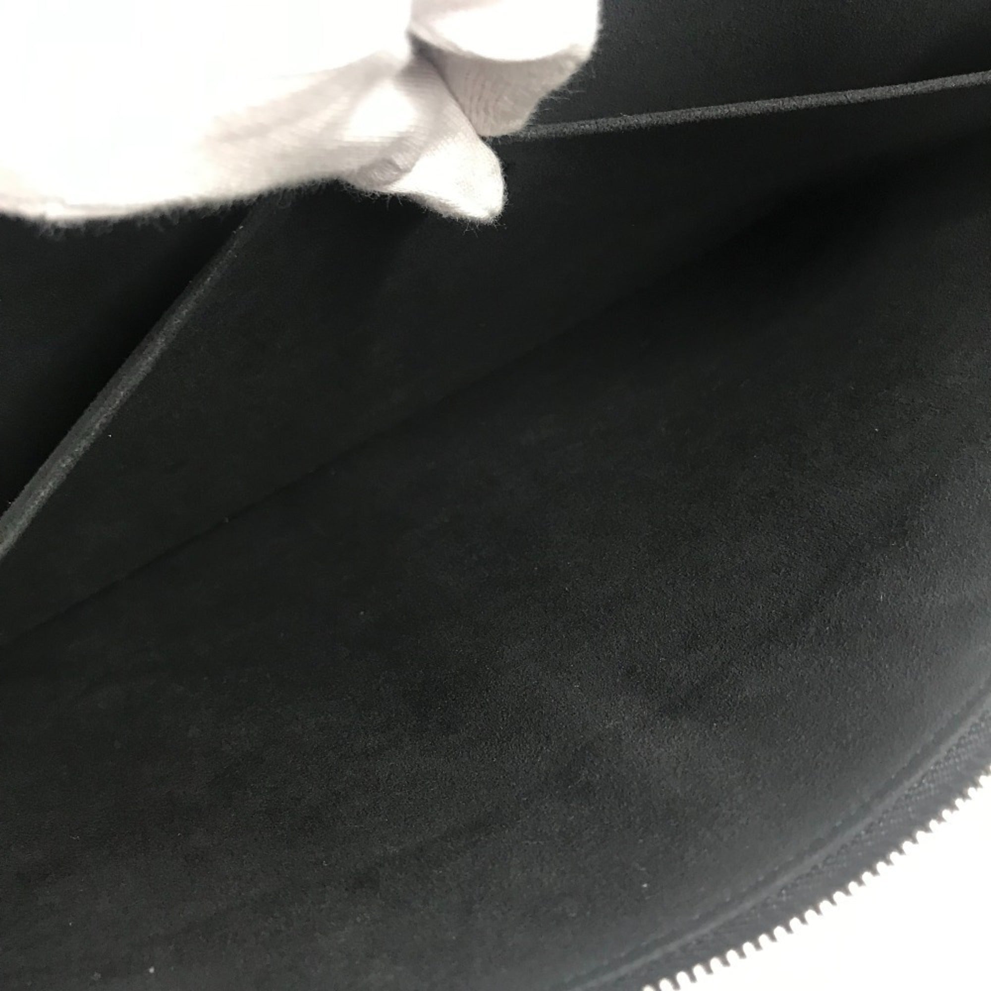 Louis Vuitton Black Noir Epi Leather Clutch Bag Pochette Pouch (Pre-Owned)