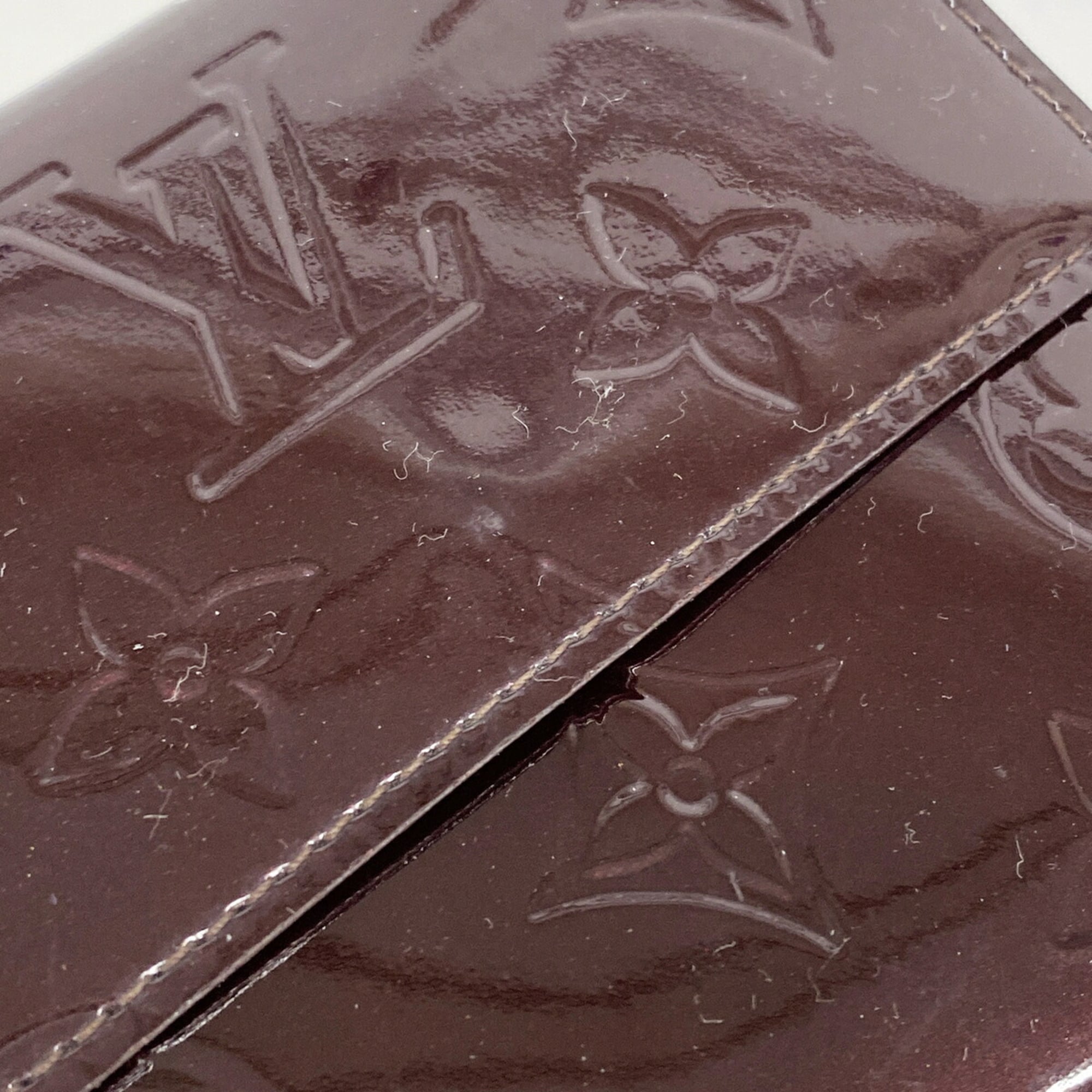 Louis Vuitton Amarante Wallet (Bi-Fold) (Pre-Owned)