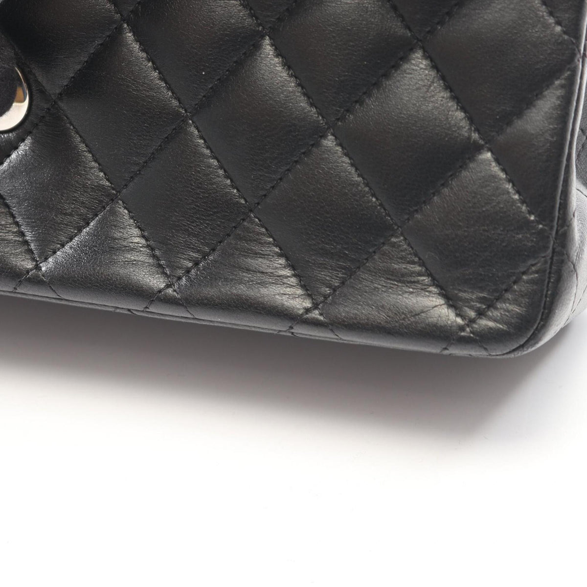 Chanel Black Leather Handbag Shoulder Bag (Pre-Owned)