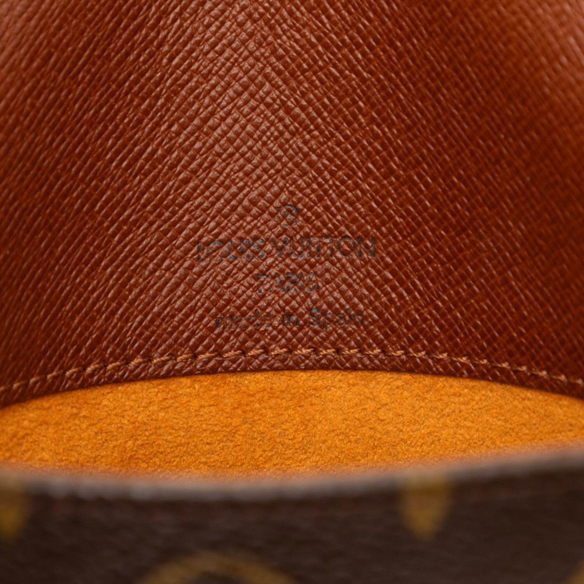 Louis Vuitton Brown Monogram Monogram Shoulder Bag (Pre-Owned)