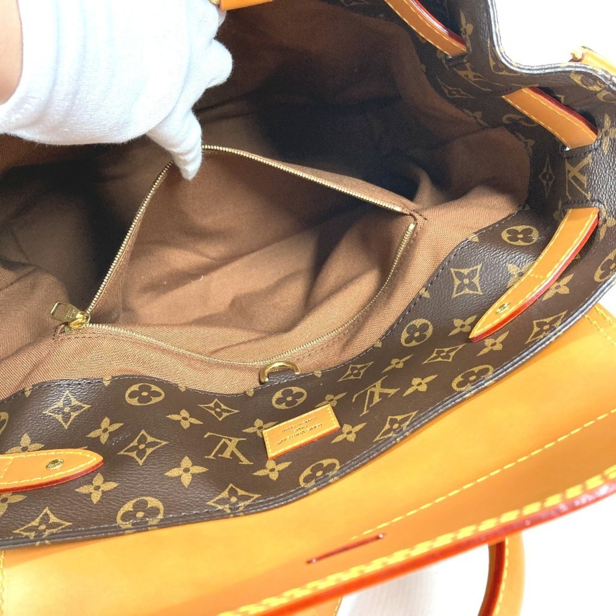 Louis Vuitton Brown Monogram Monogram Backpack Handbag Shoulder Bag Tote Bag (Pre-Owned)