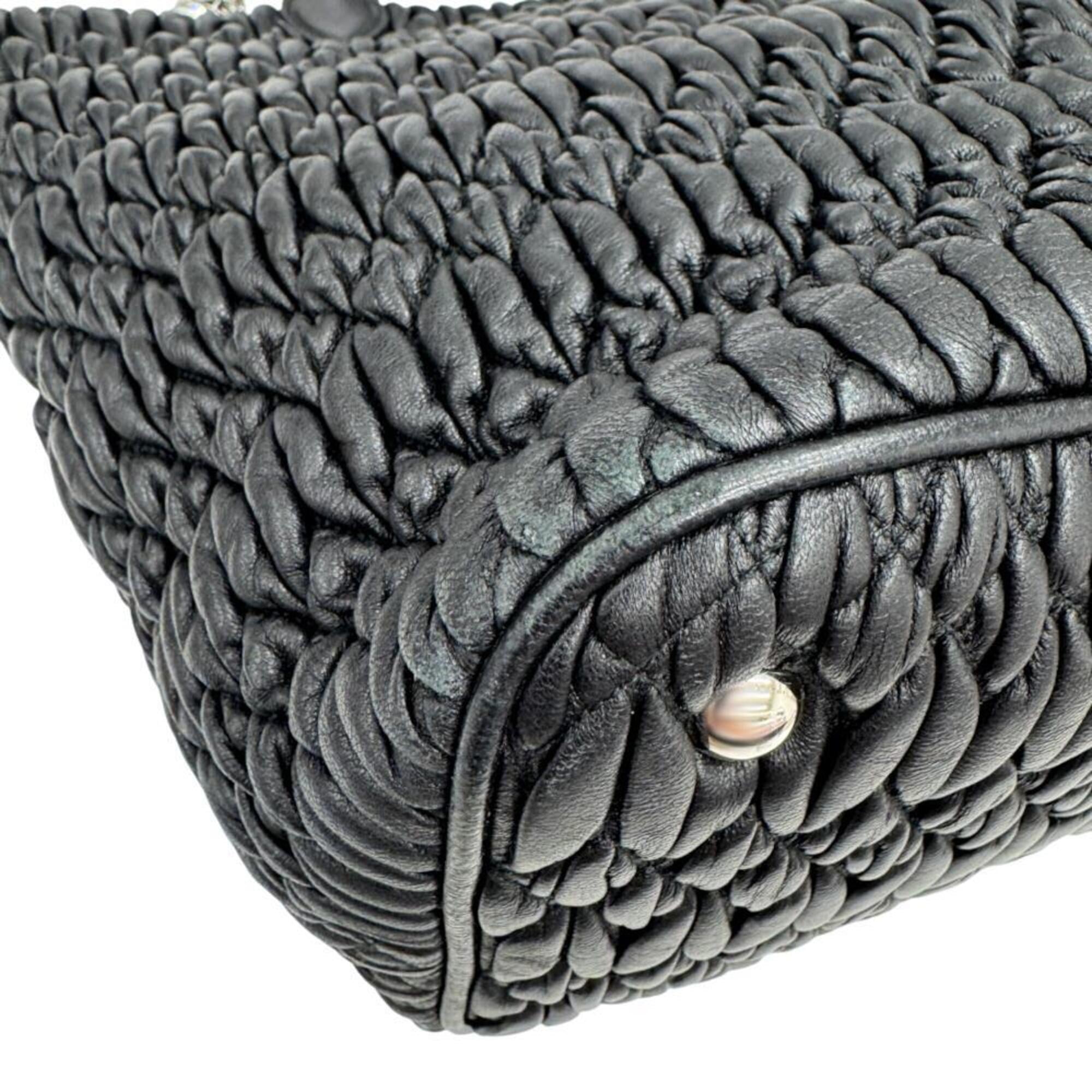 Miu Miu Black Leather Handbag Shoulder Bag (Pre-Owned)