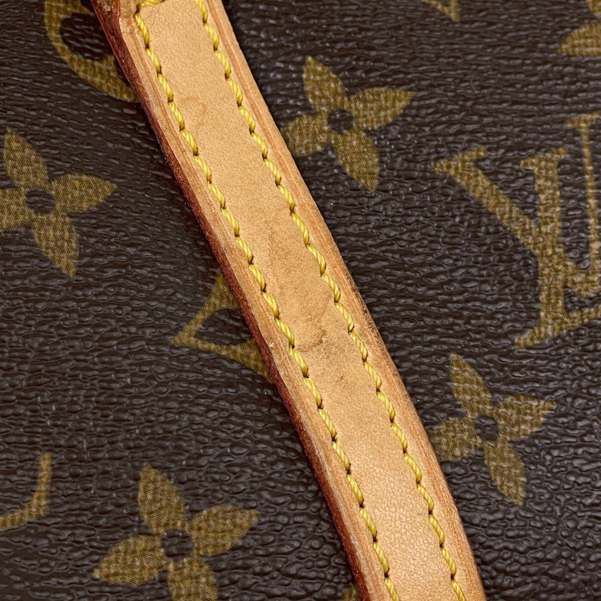 Louis Vuitton Brown Monogram Handbag (Pre-Owned)