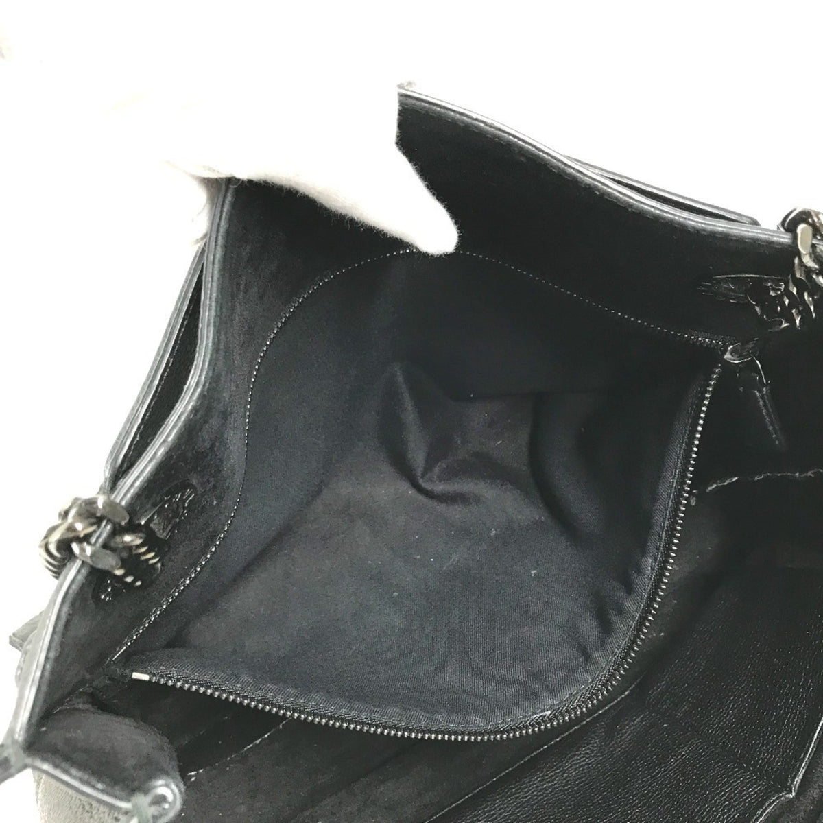 Bvlgari Black Leather Shoulder Bag Tote Bag (Pre-Owned)