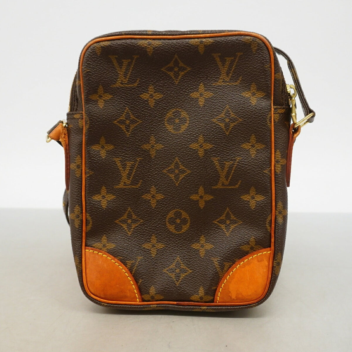 Louis Vuitton Brown Shoulder Bag (Pre-Owned)