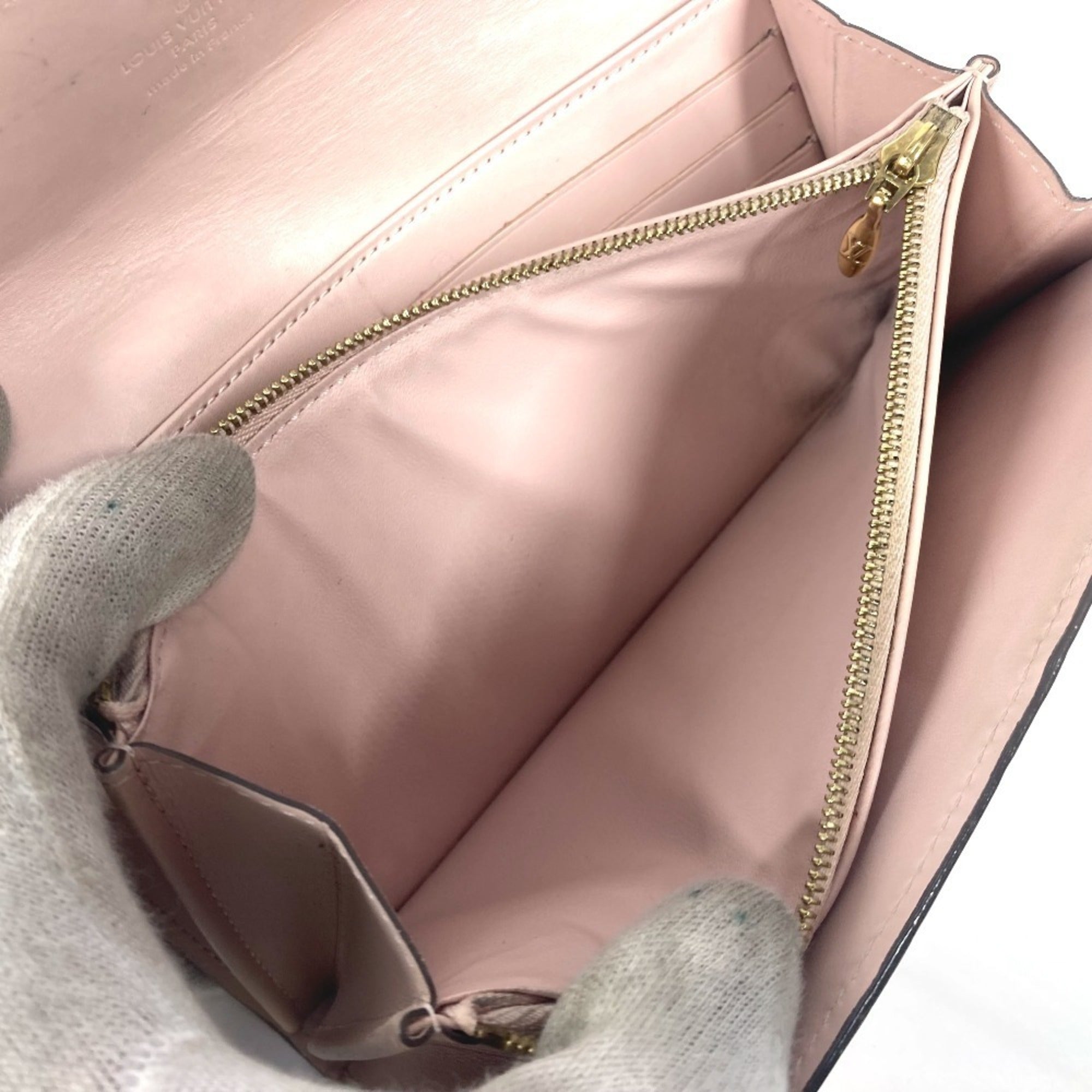 Louis Vuitton Monogram Vernis Pink Rose Angelique Monogram Vernis Long Wallet (Bi-Fold) (Pre-Owned)