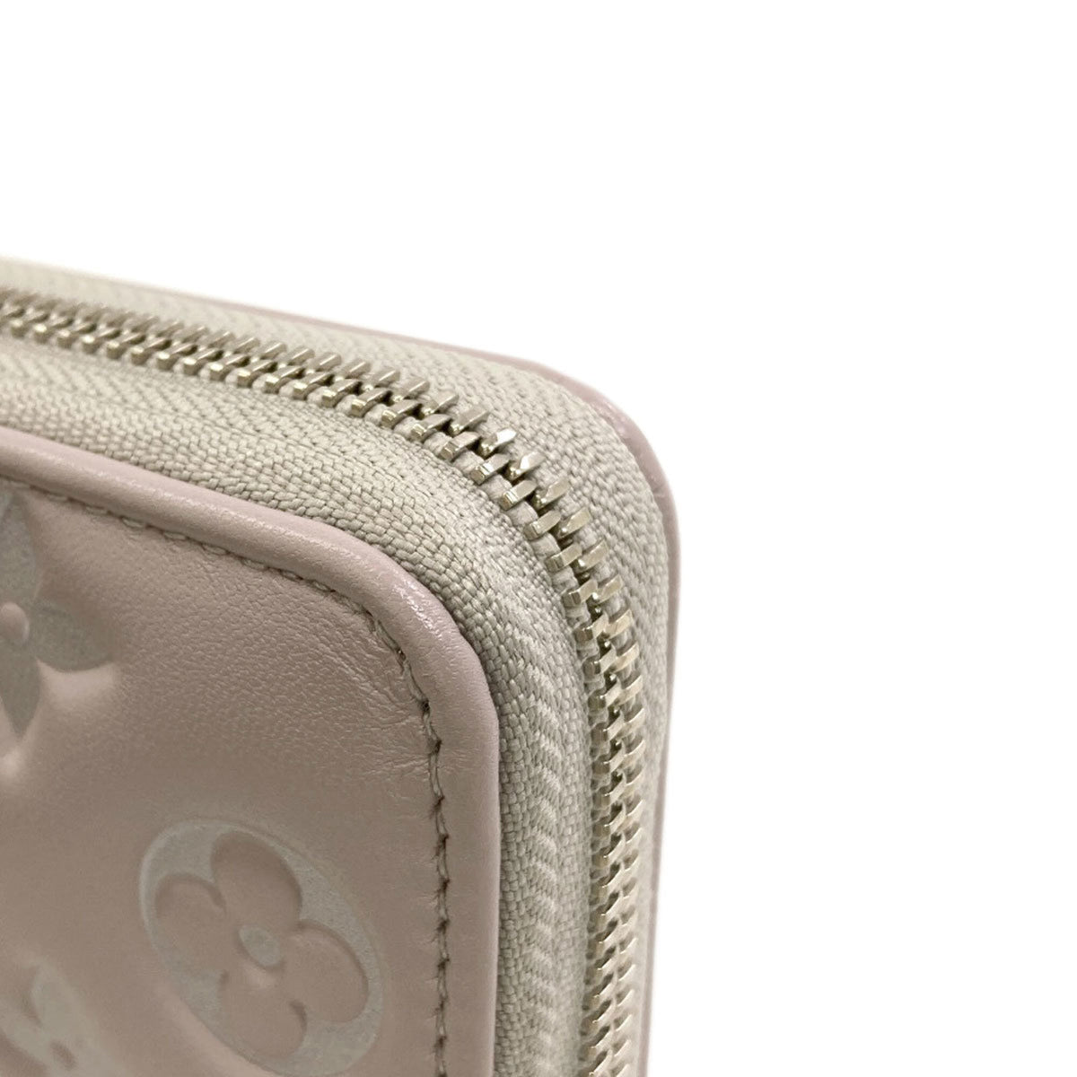 Louis Vuitton Leather Long Wallet (Bi-Fold) (Pre-Owned)