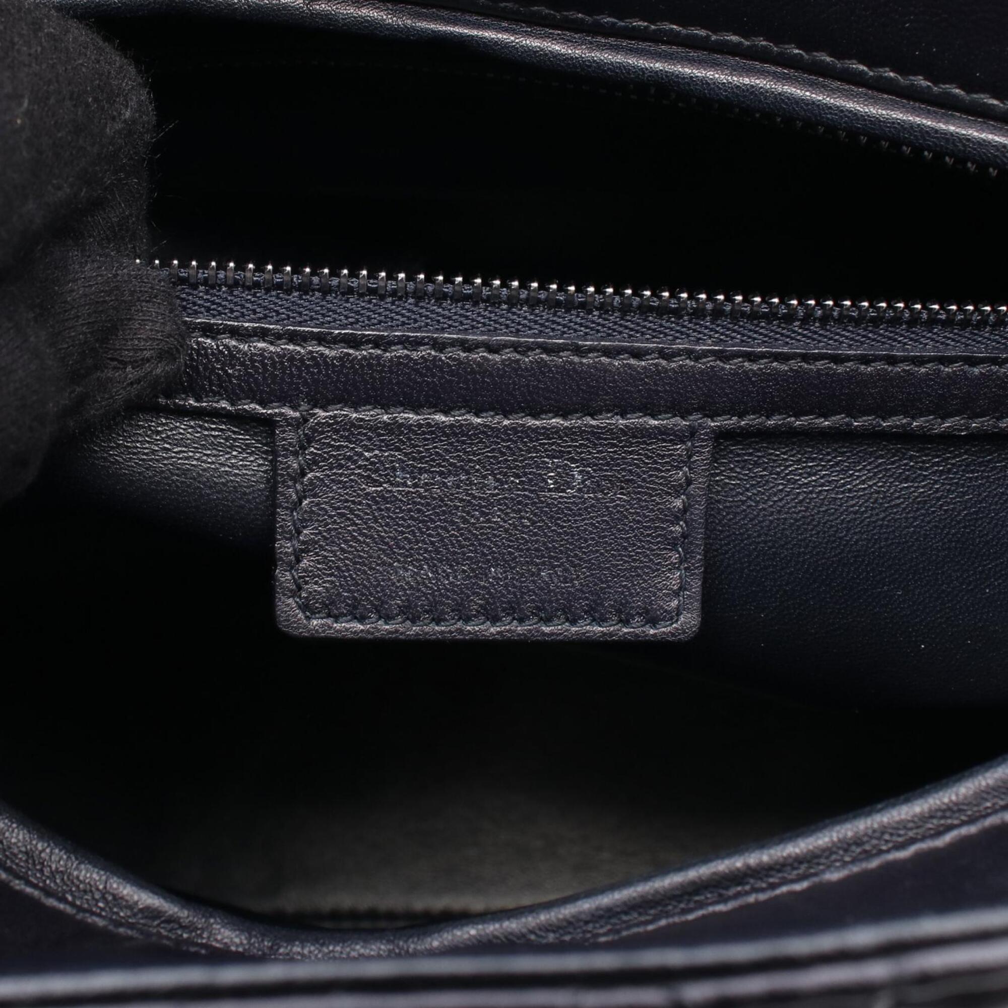 Christian Dior Black Leather Handbag (Pre-Owned)