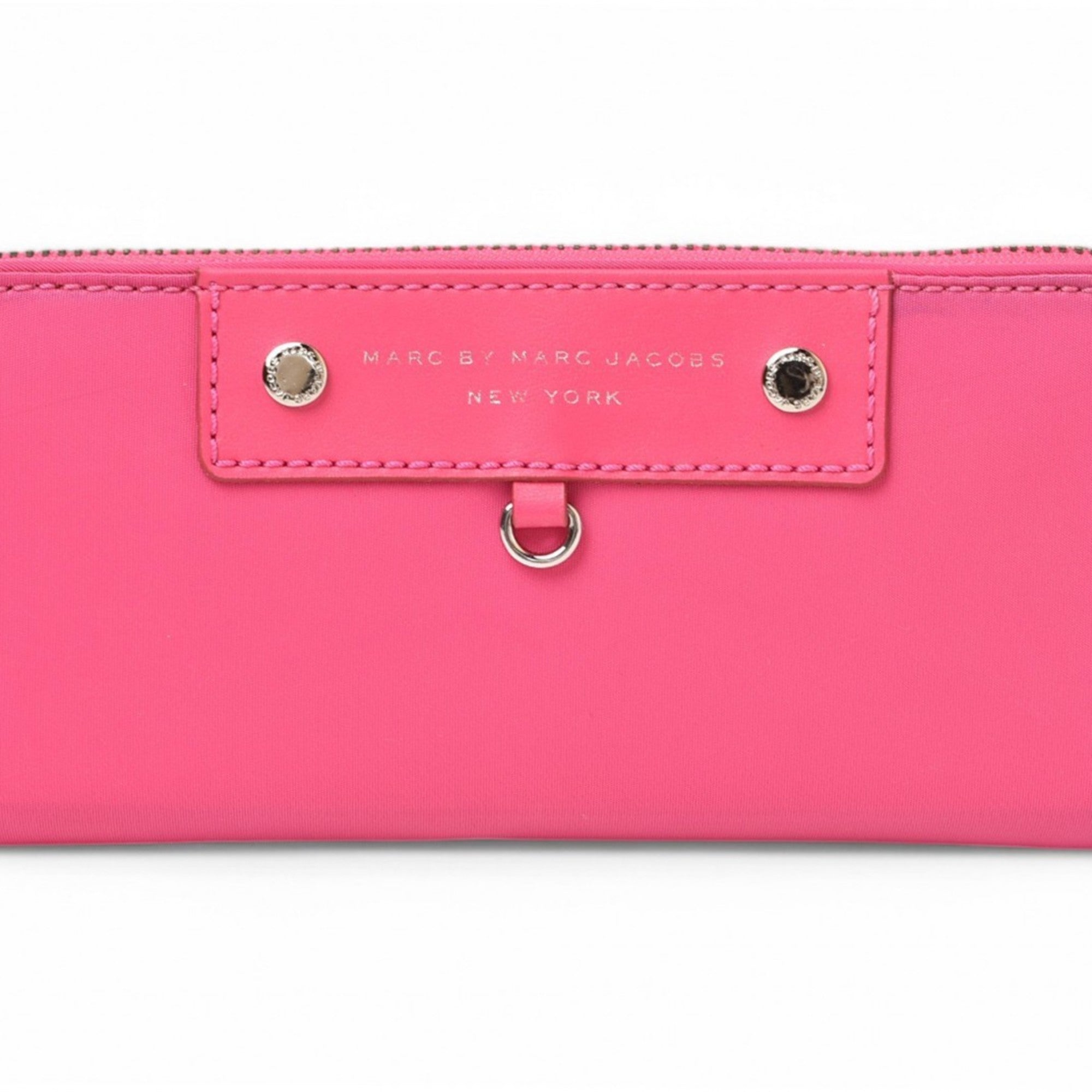 Marc By Marc Jacobs Pink Nylon Long Wallet (Bi-Fold) (Pre-Owned)