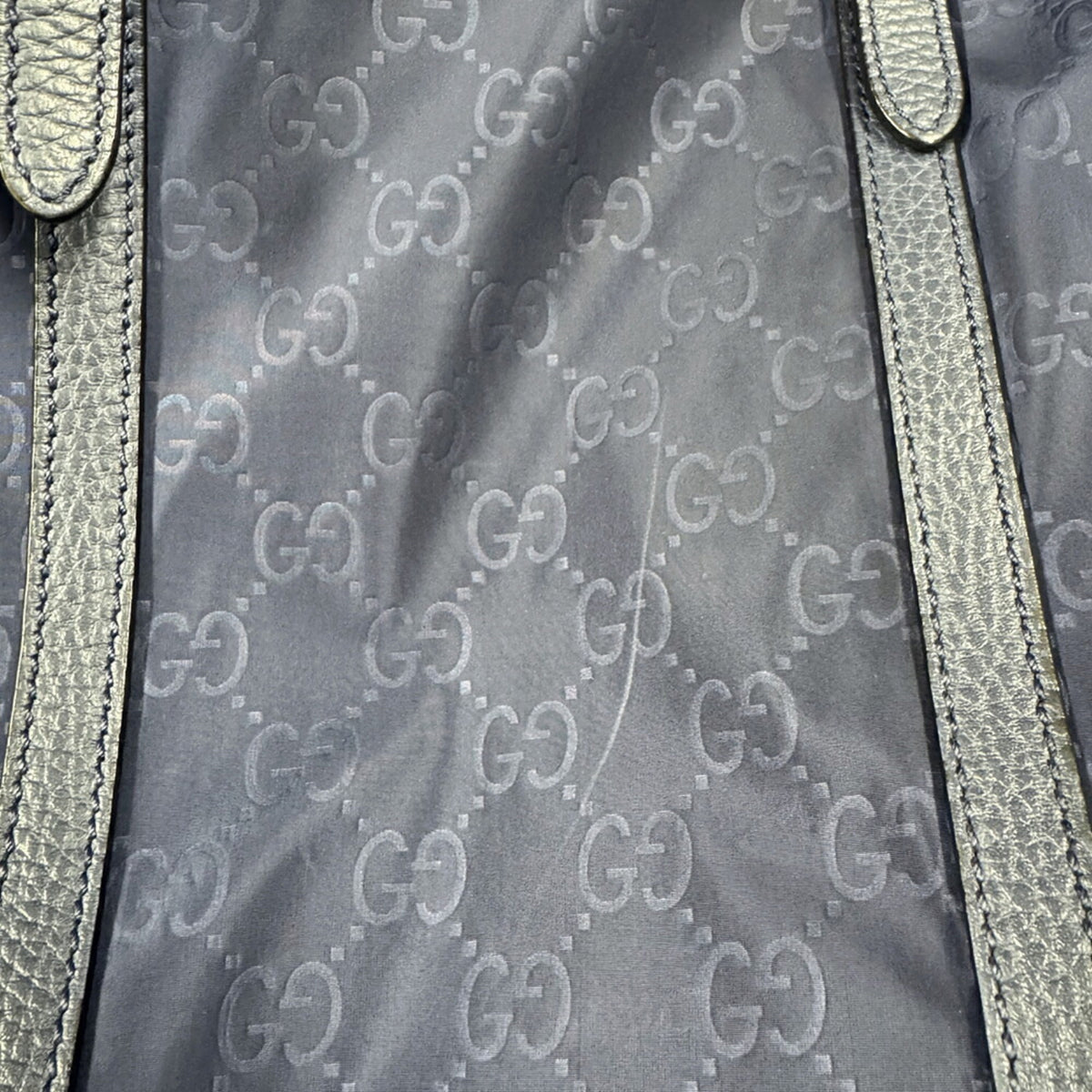 Gucci Navy Nylon Leather Tote Bag (Pre-Owned)