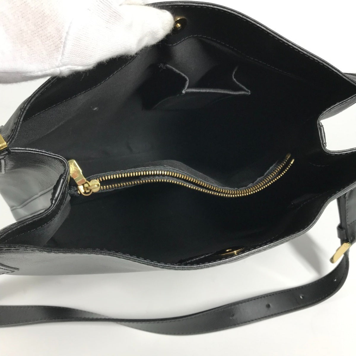 Louis Vuitton Black Epi Leather Shoulder Bag Tote Bag (Pre-Owned)