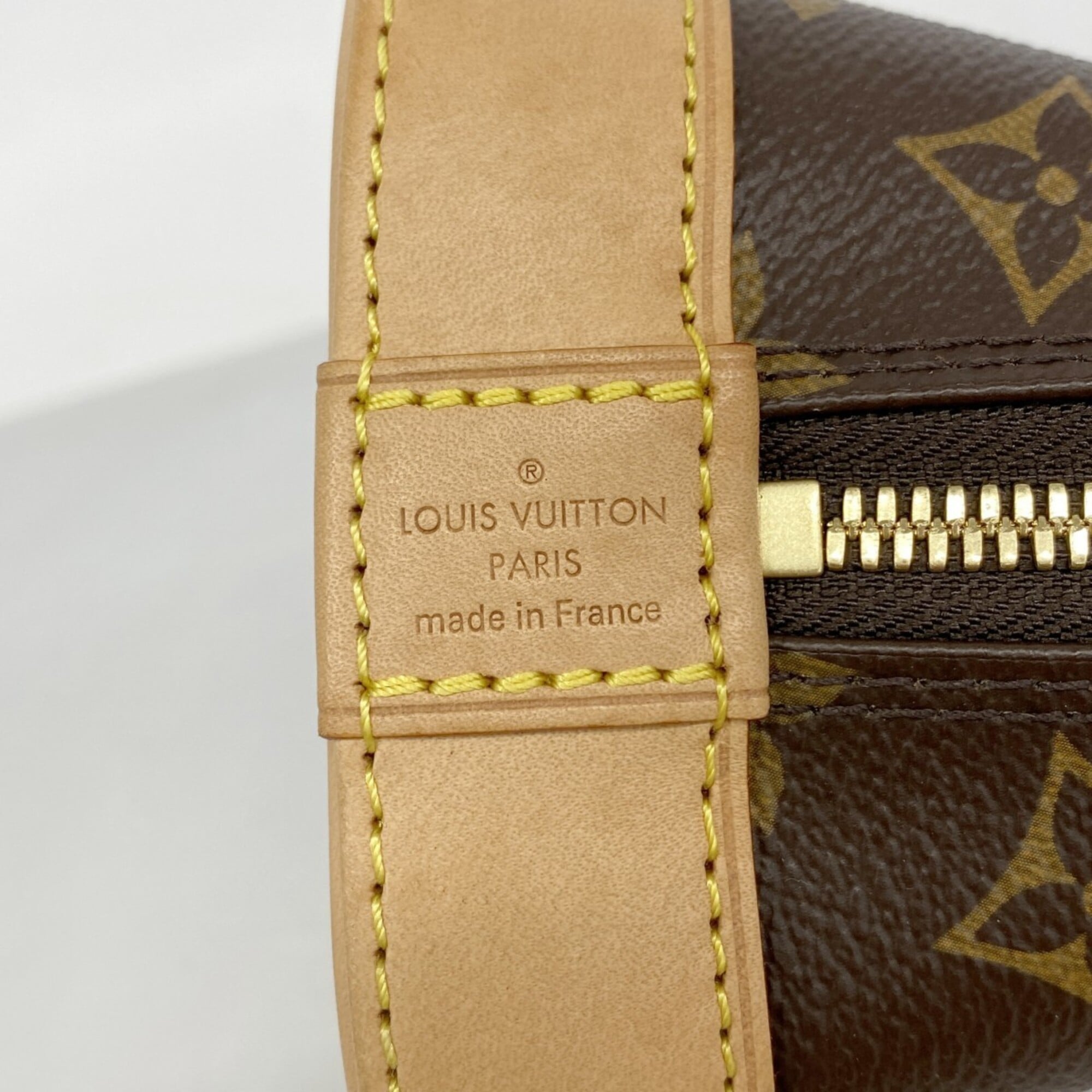 Louis Vuitton Brown Handbag (Pre-Owned)