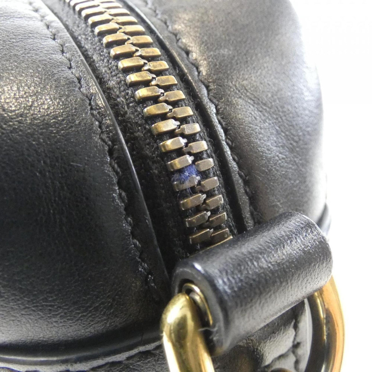 Gucci Black Quilting Leather Shoulder Bag (Pre-Owned)