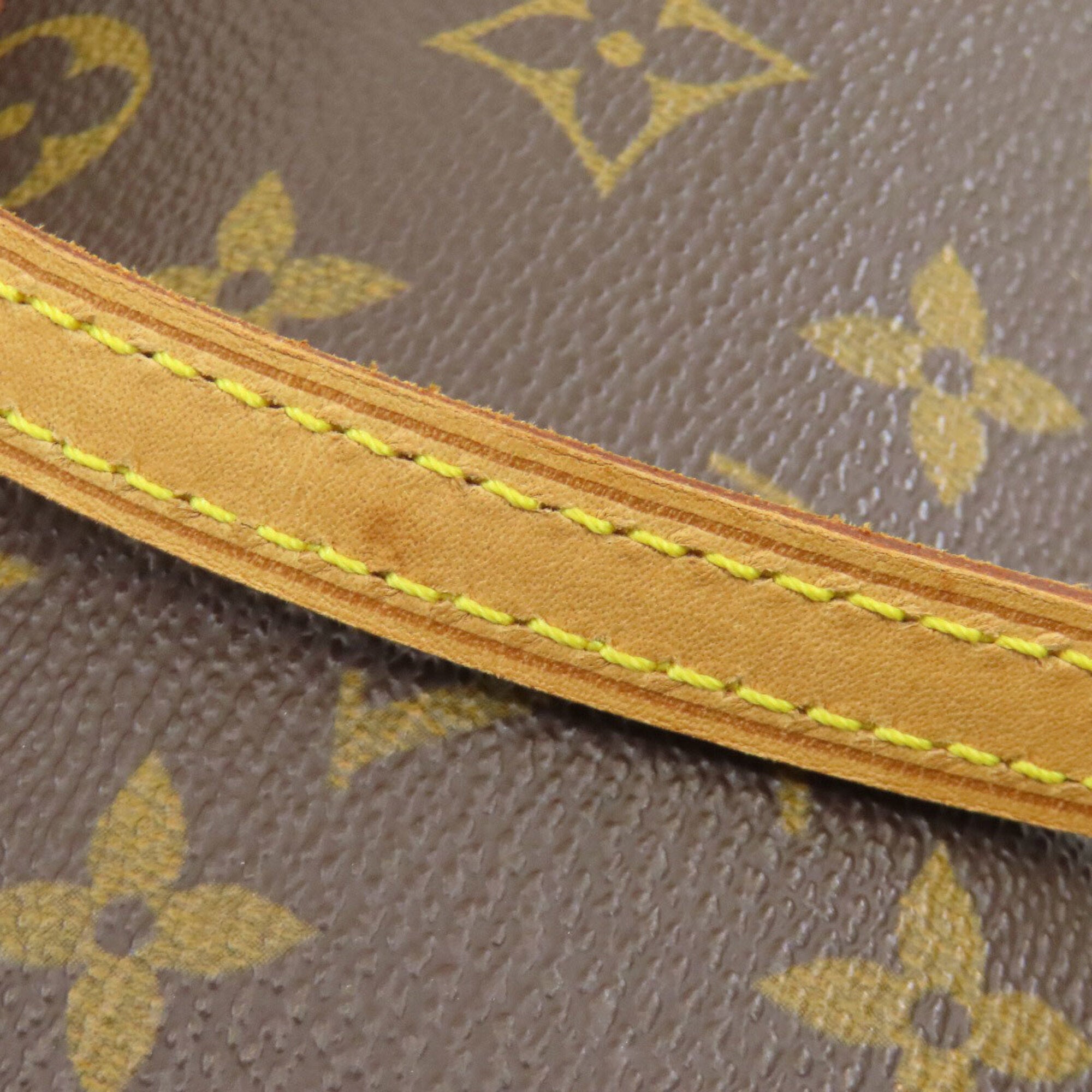 Louis Vuitton Monogram Monogram Handbag (Pre-Owned)