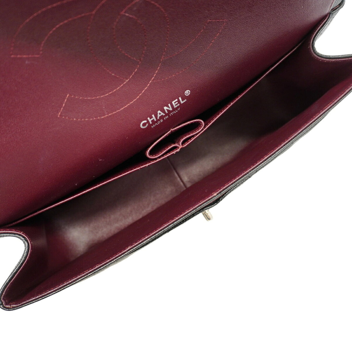 Chanel Black Grained Calfskin Shoulder Bag (Pre-Owned)