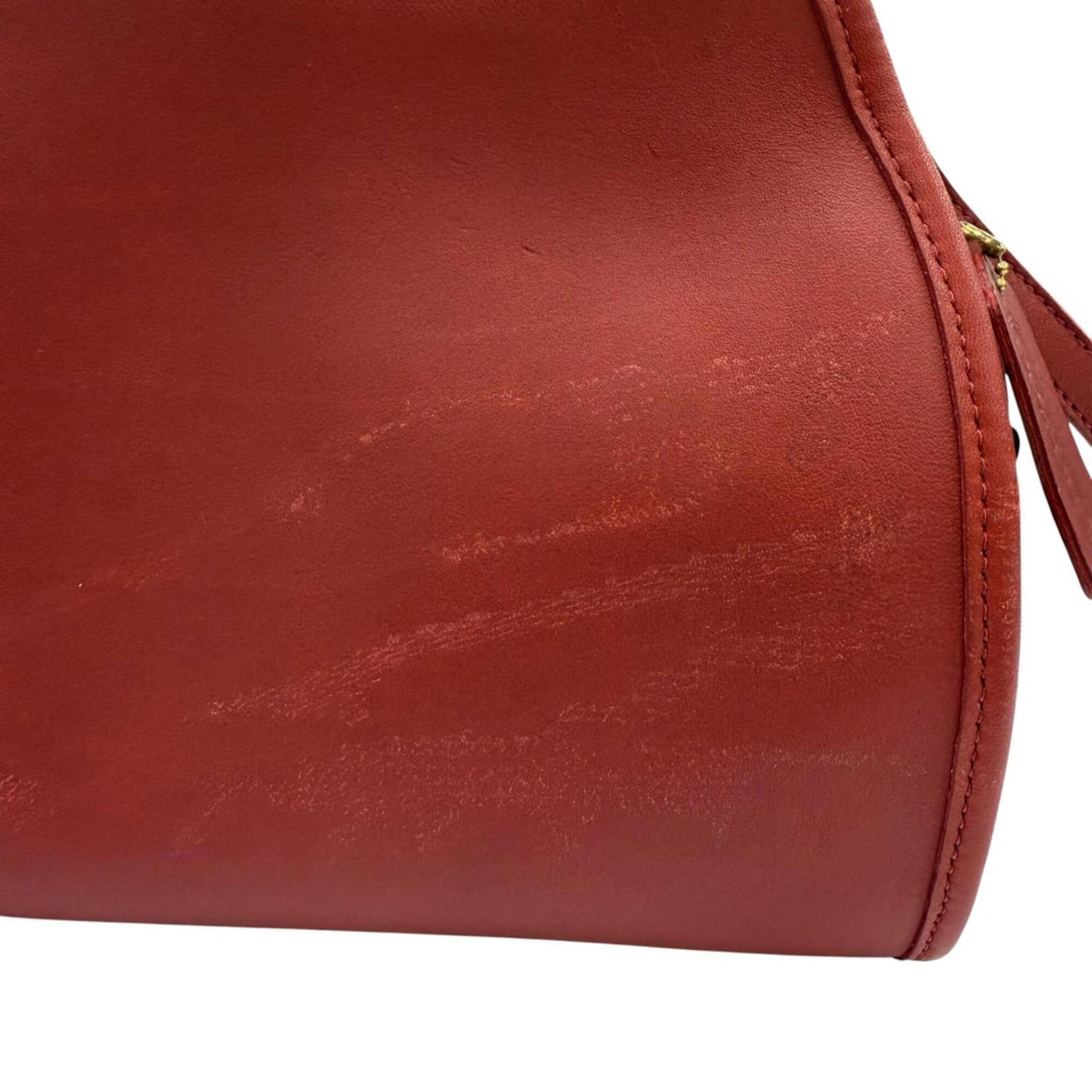 Coach Red Color Leather Handbag Shoulder Bag (Pre-Owned)