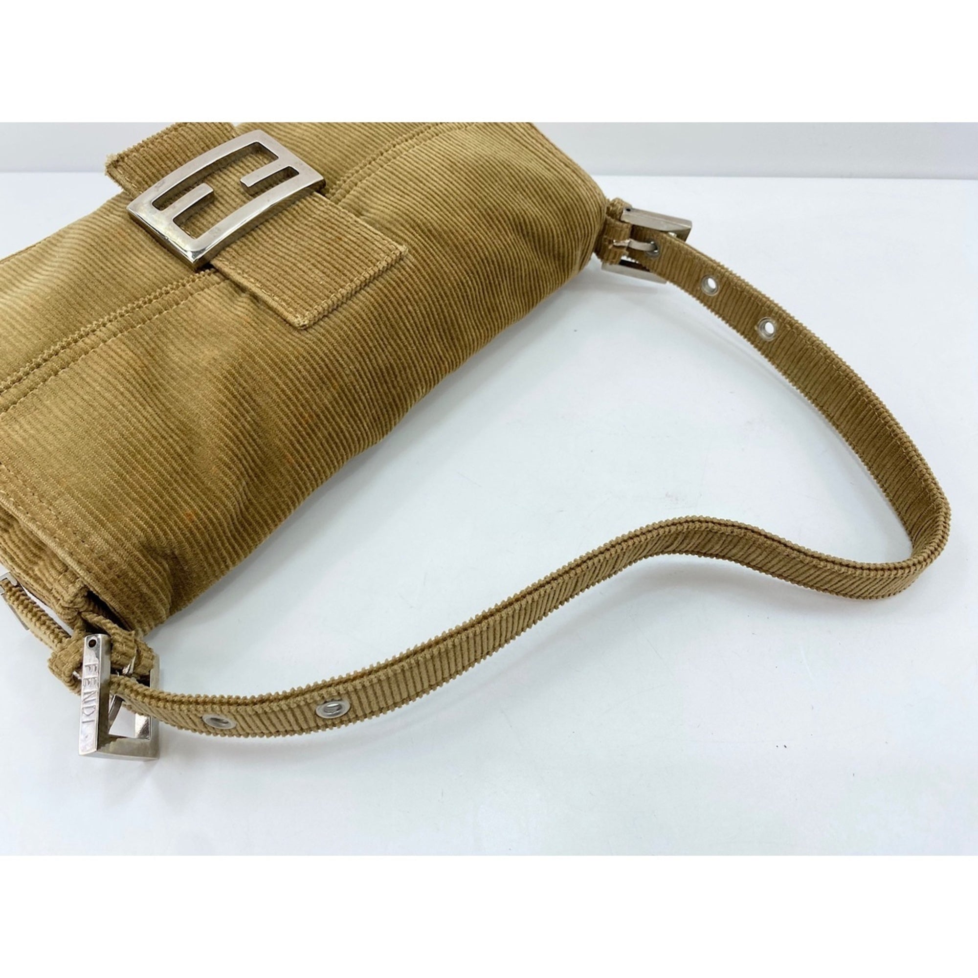 Fendi Multi-Color Shoulder Bag (Pre-Owned)