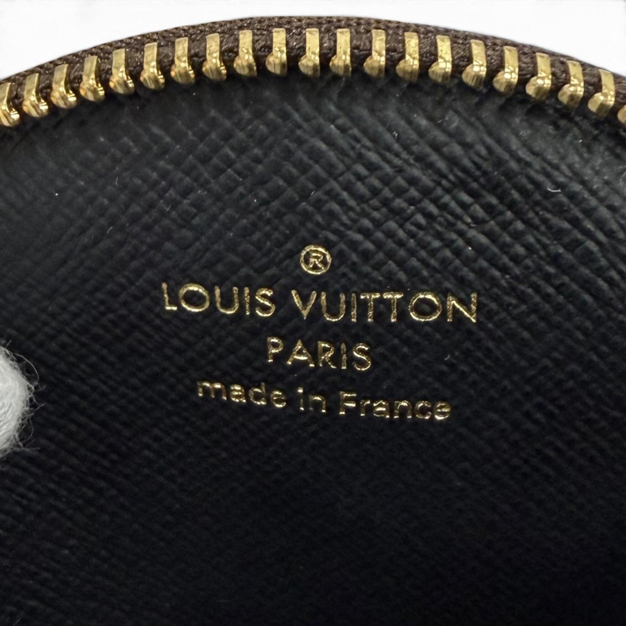 Louis Vuitton Brown Leather Pochette (Pre-Owned)