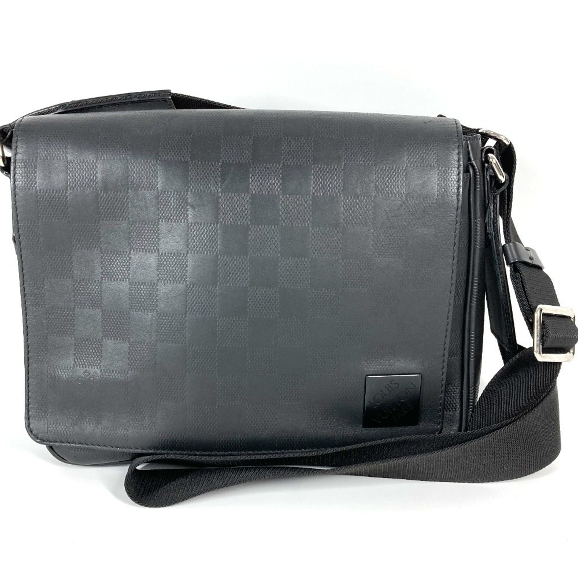 Louis Vuitton Black Noir Damier Infini Messenger Bag Shoulder Bag (Pre-Owned)